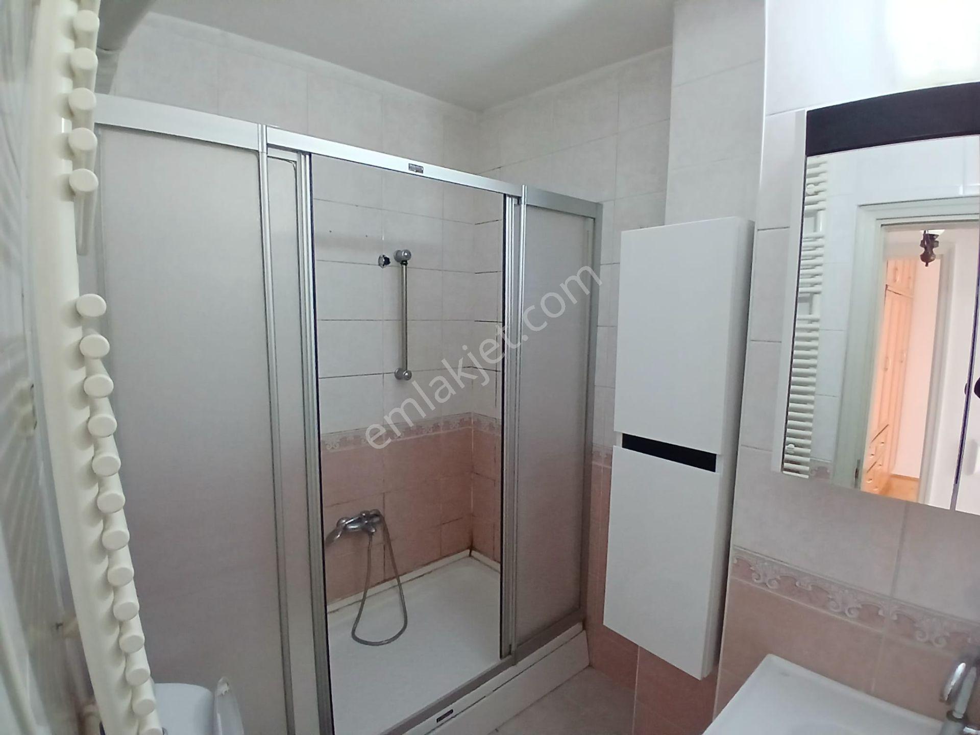 Akçay Emlak'tan Stadyum Civarında Ara Kat Bakımlı Asnsörlü Satılık 3+1 Daire - Görsel 22