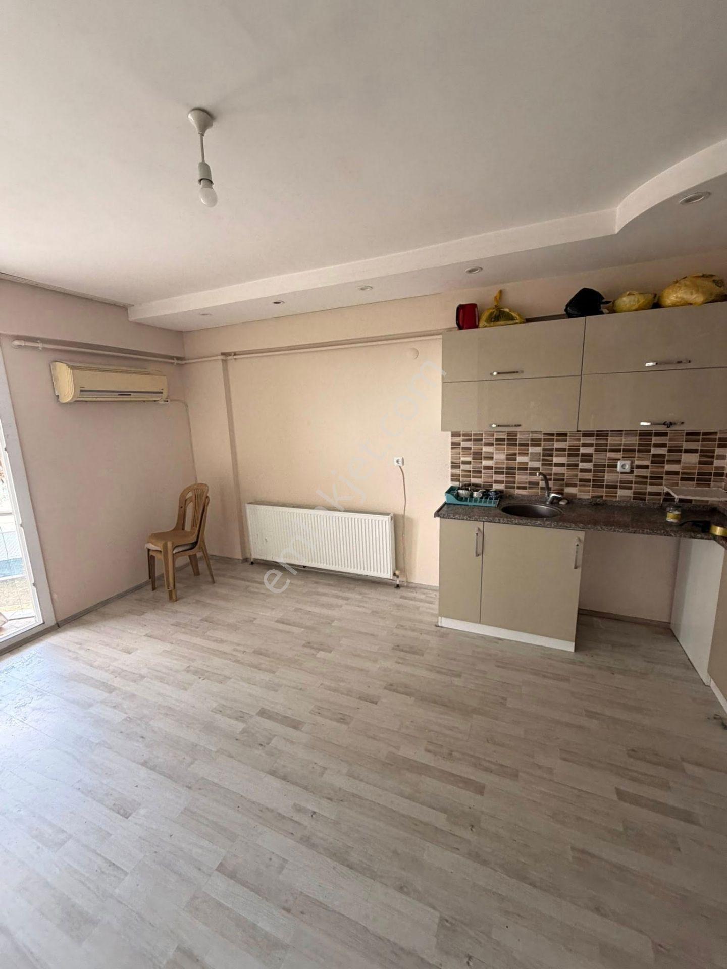 Aydın / Nazilli / Yeşilmahalle’de Havuzlu Site İçerisinde Satılık 1+1 Daire - Görsel 6