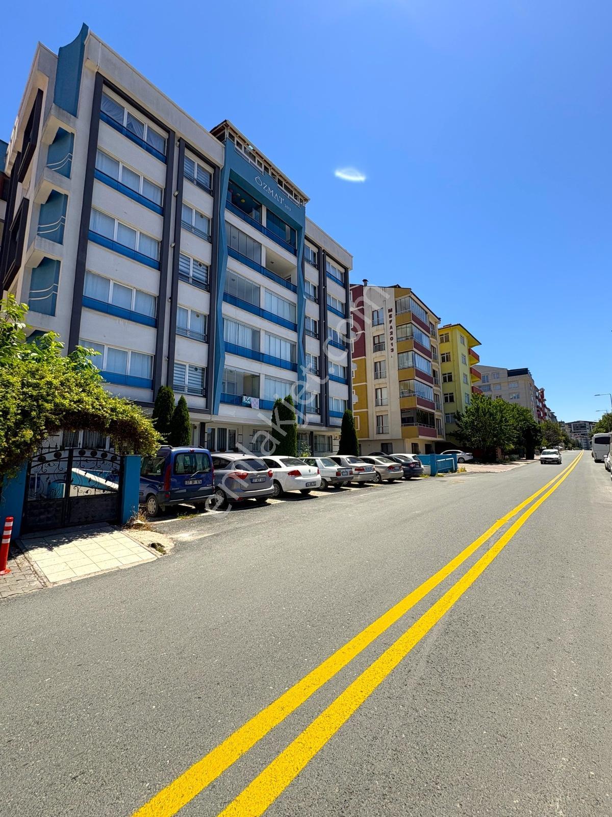 Garanti Emlak'tan Park Mavi Apartmanı'nda Satılık Lüks 2+1 Daire - Görsel 16