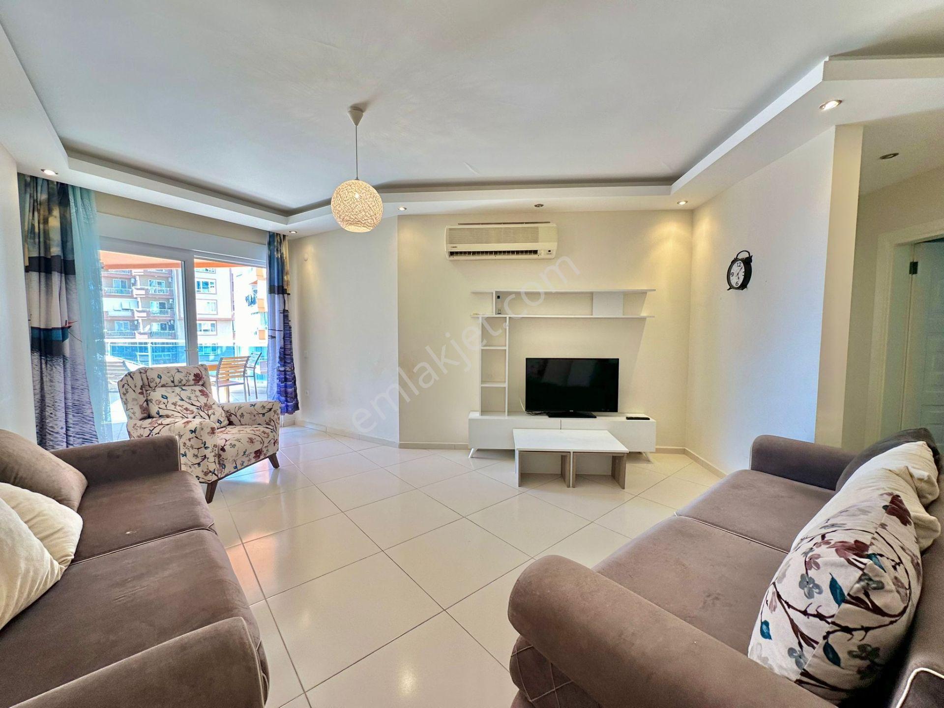 Alanya Tosmur Mah. Aktivitelli Bina İçinde 1+1 Eşyalı Geniş Daire - Görsel 2