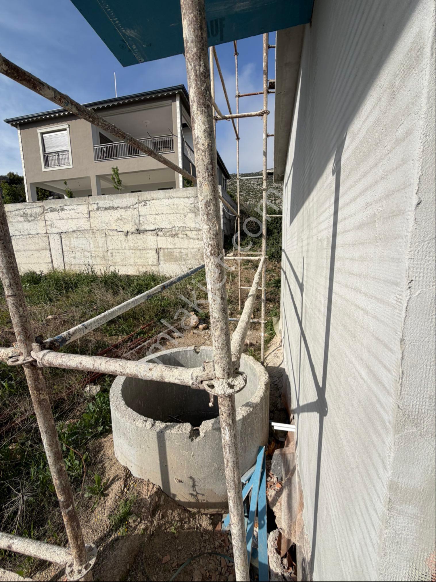 Korkuteli Karataş Mahallesin De Villa Natamam Projeli - Görsel 31