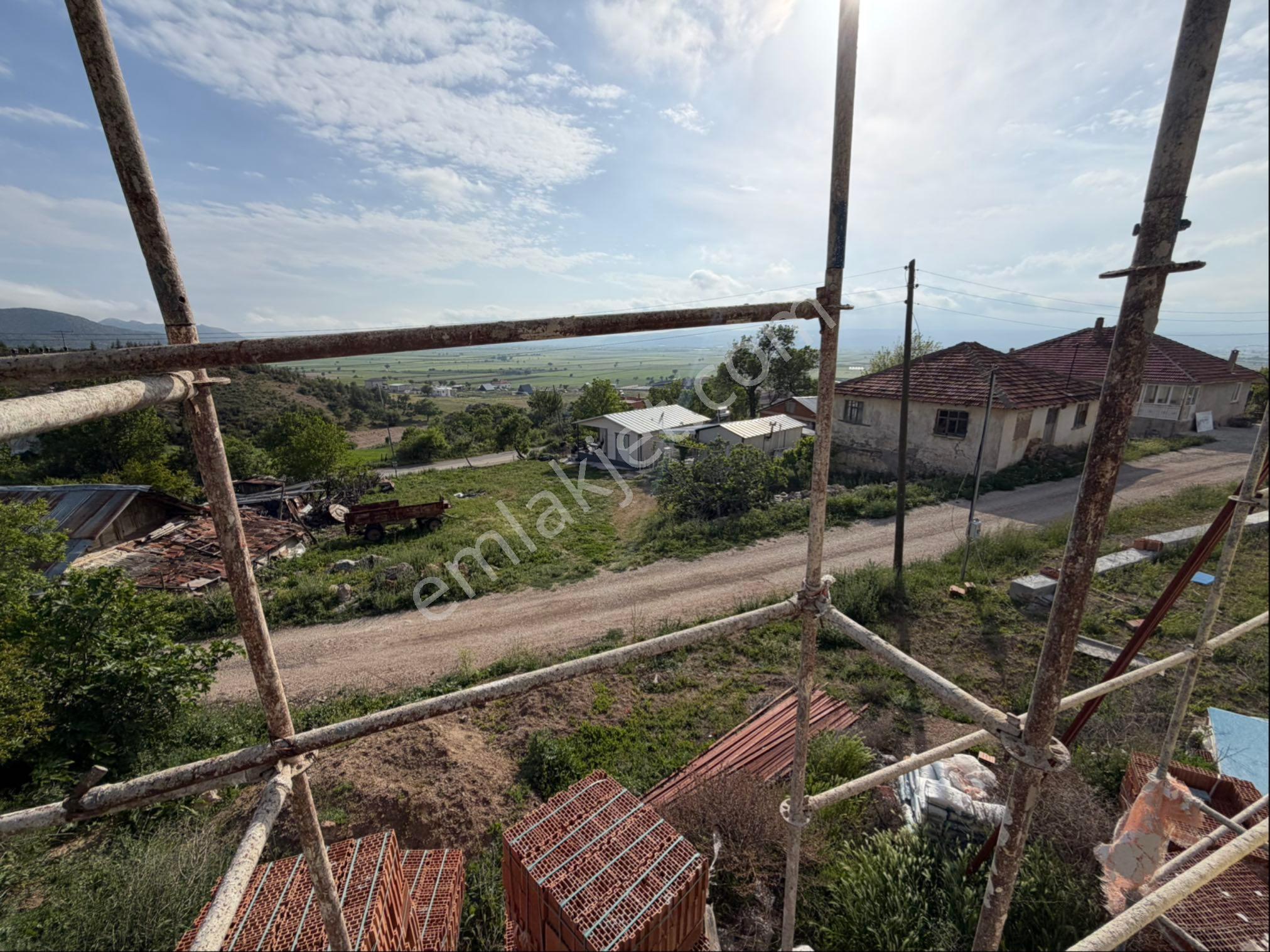 Korkuteli Karataş Mahallesin De Villa Natamam Projeli - Görsel 25