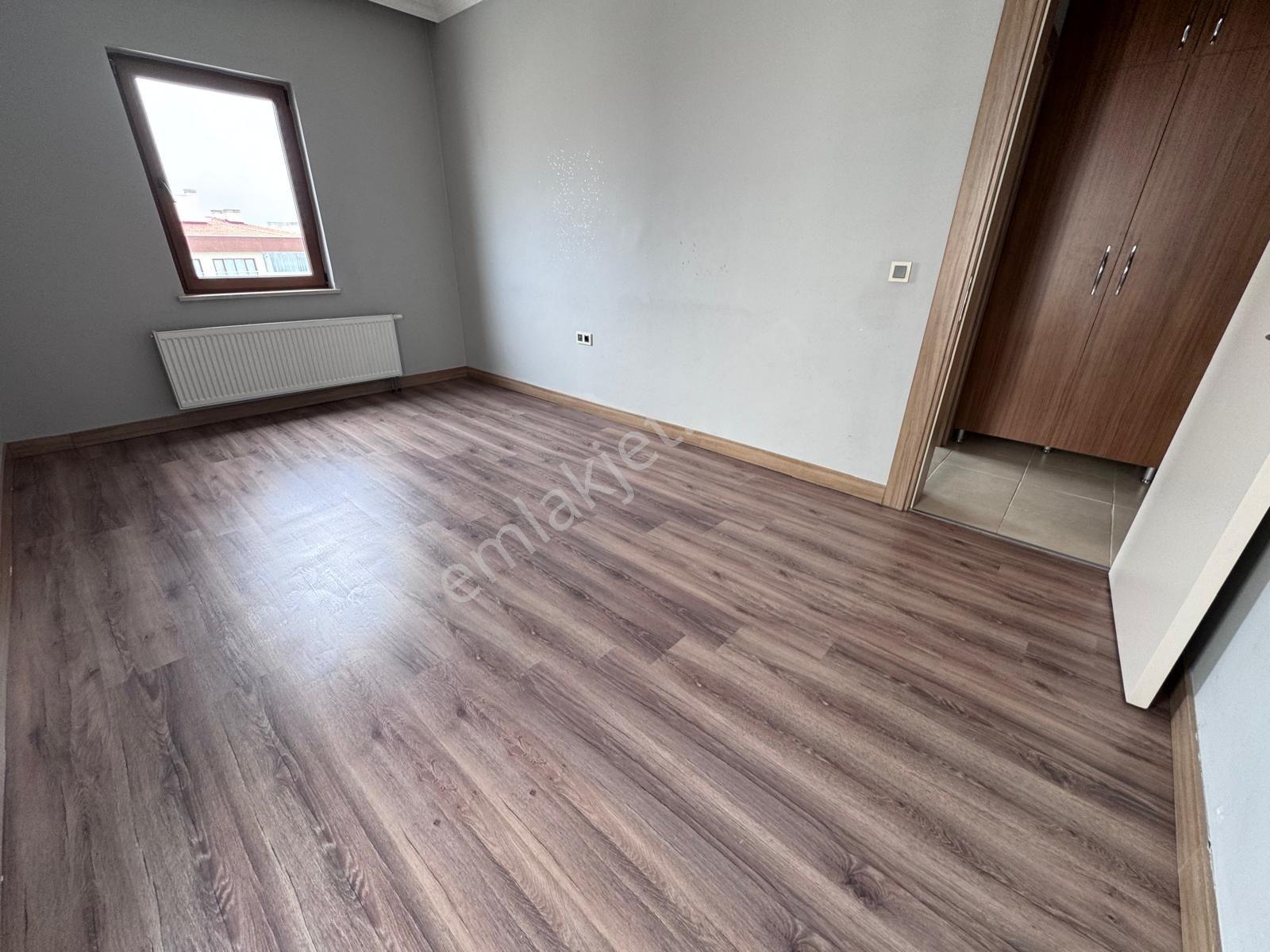 Sincan Saraycık Mah 6yıllık Öncephe Katta 135m2 Satılık 3+1daire - Görsel 26