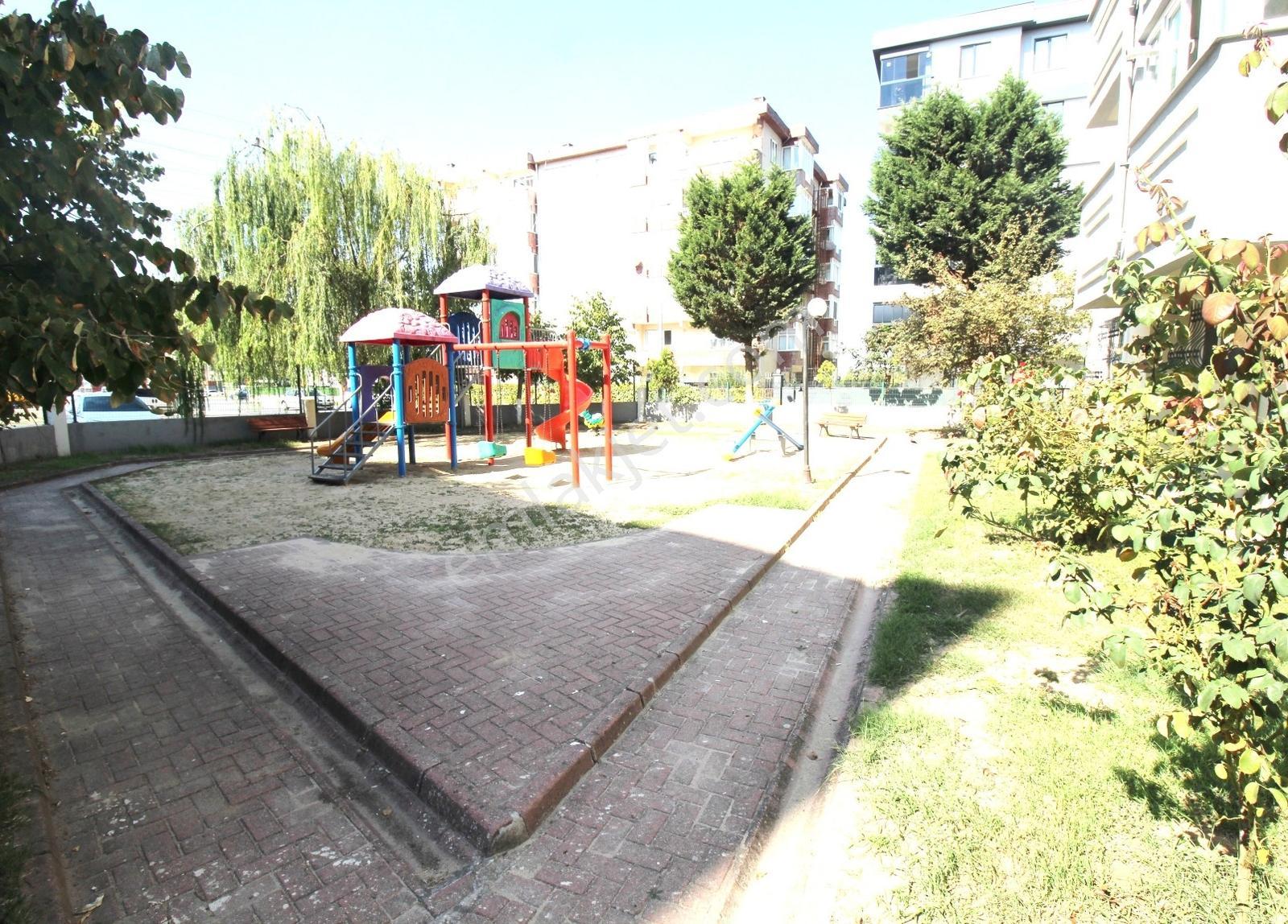 Kazimiye Mah. 2+1 /116 M2 Ebeveyn Banyolu Site İçi Kiralık Daire - Görsel 18