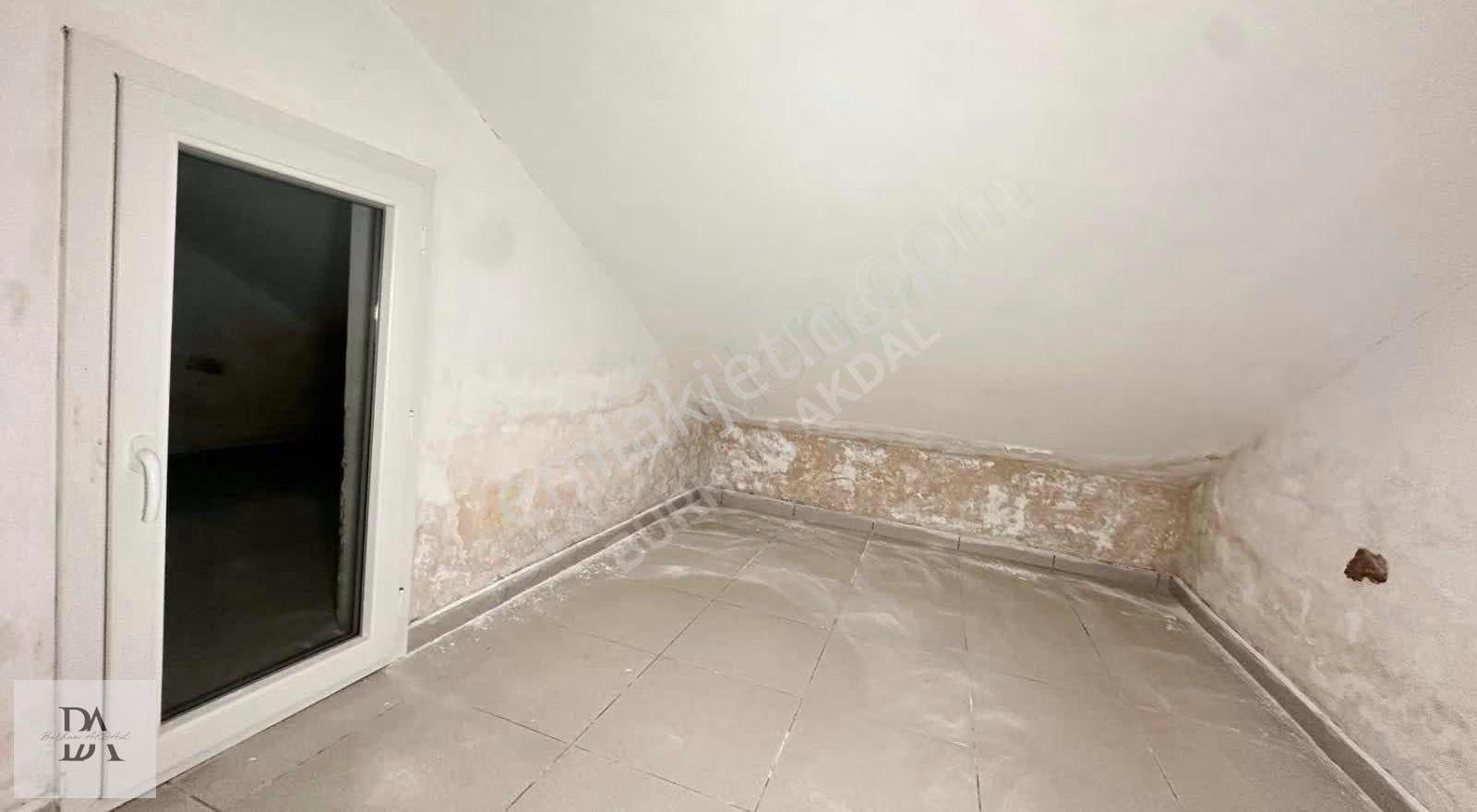 Satılık 6+1 Dubleks Daire: 360m² Geniş Yaşam Alanı - Görsel 13