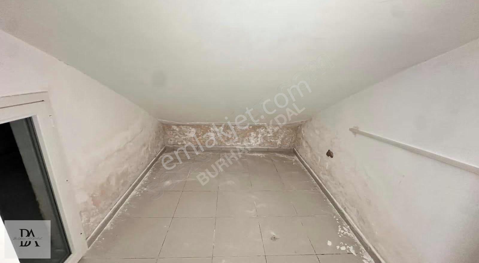 Satılık 6+1 Dubleks Daire: 360m² Geniş Yaşam Alanı - Görsel 34