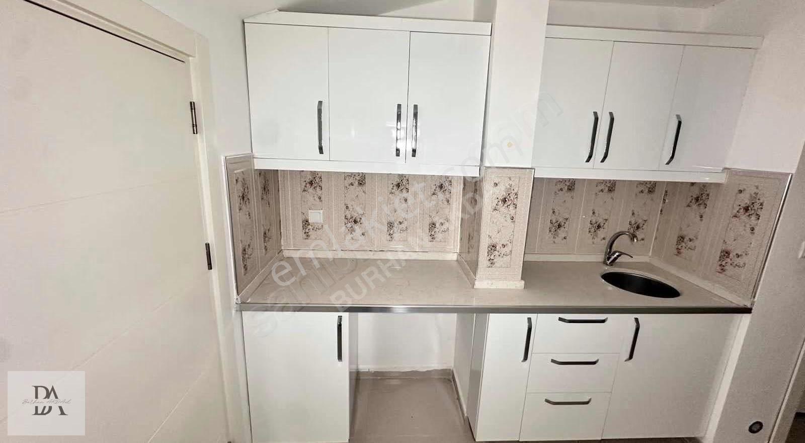 Satılık 6+1 Dubleks Daire: 360m² Geniş Yaşam Alanı - Görsel 15
