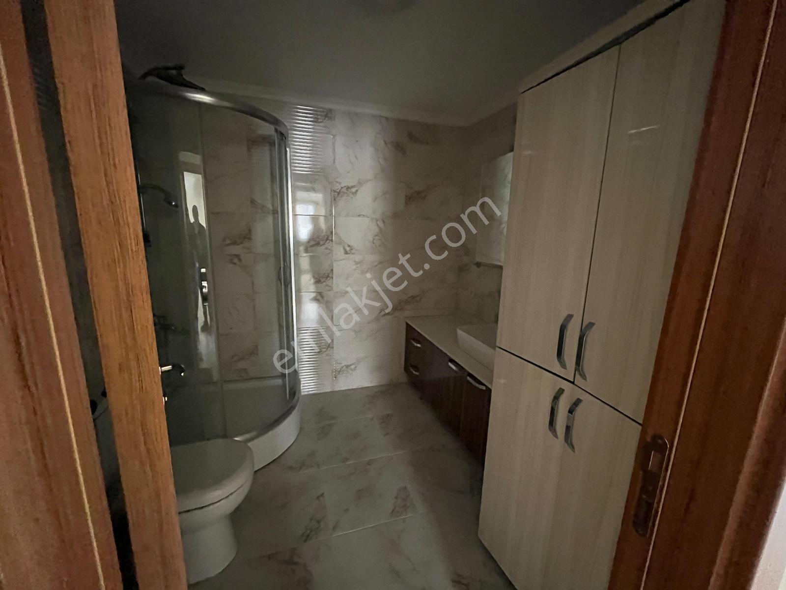 Batı Mahallesi Balkonlu Cadde Üzeri 3+1 Satılık Daire - Görsel 12