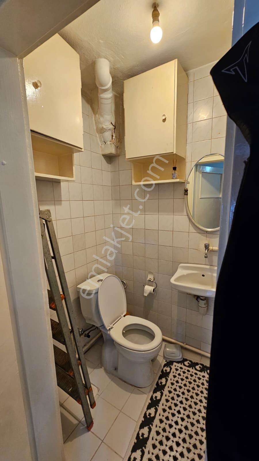 Arel'den Bahçelievler'de Mobilyalı Anıtpark Arkası Ön 1 Kat 3+1 - Görsel 10