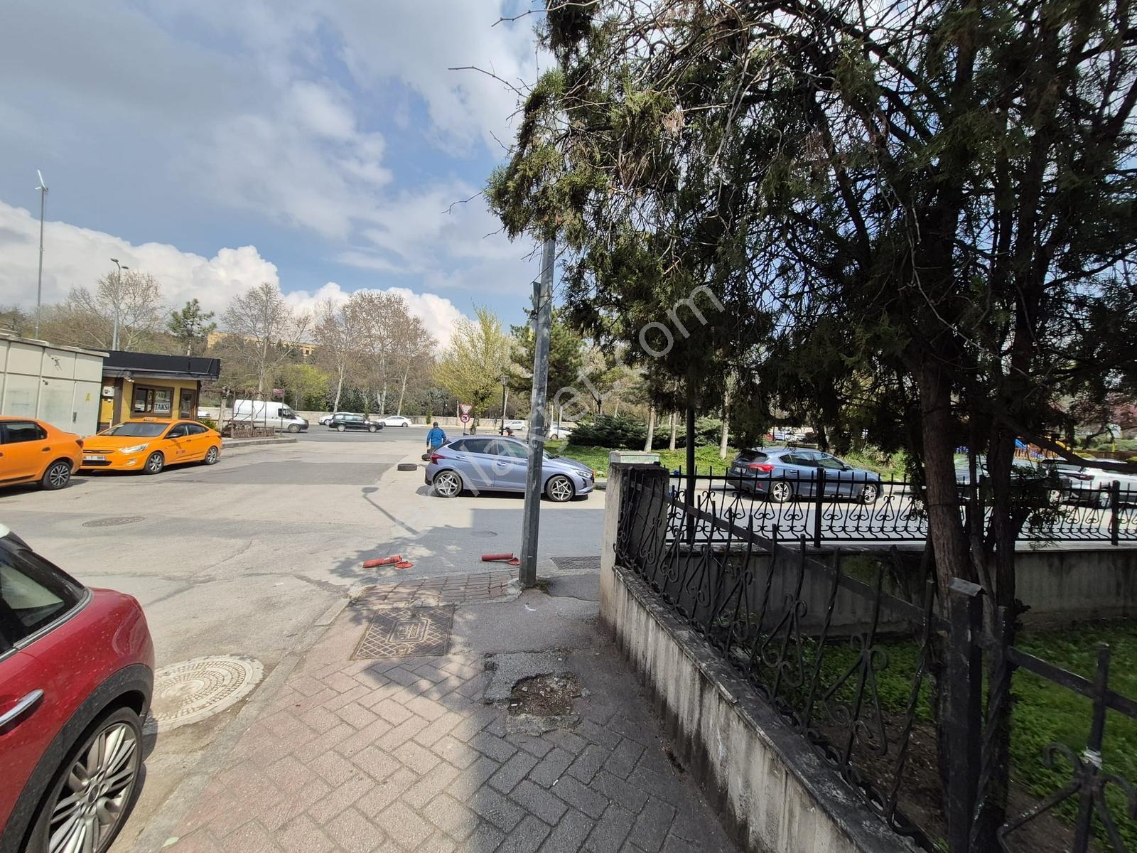 Arel'den Bahçelievler'de Mobilyalı Anıtpark Arkası Ön 1 Kat 3+1 - Görsel 34