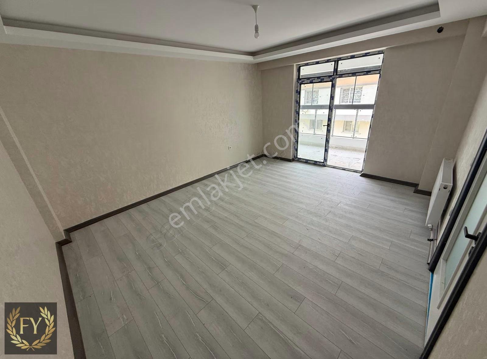 Menderes'te Cam Balkonlu 3+1 Sıfır Ön Cephe Ultra Lüks Daire - Görsel 22