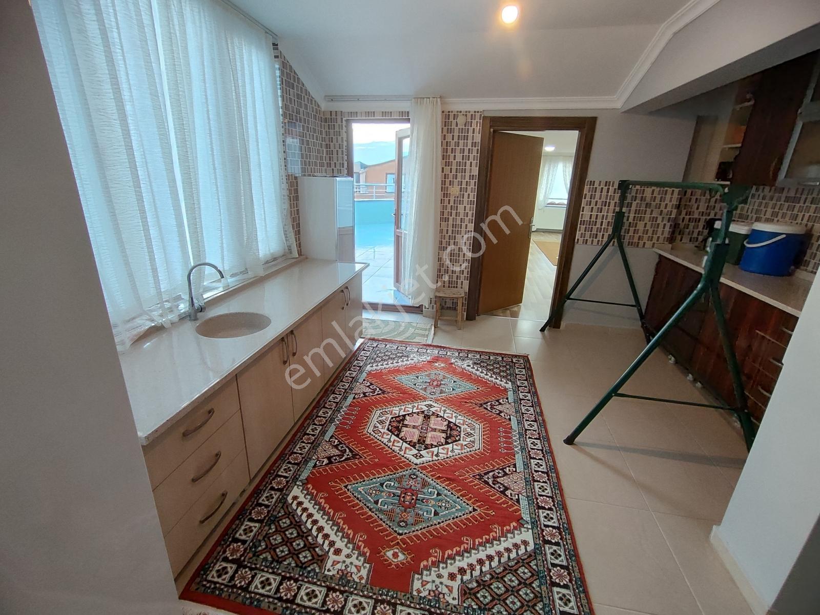 Mudanya Güzelyalı Eğitim Mah'de Satılık 5+1 Lüks Dubleks Daire - Görsel 17