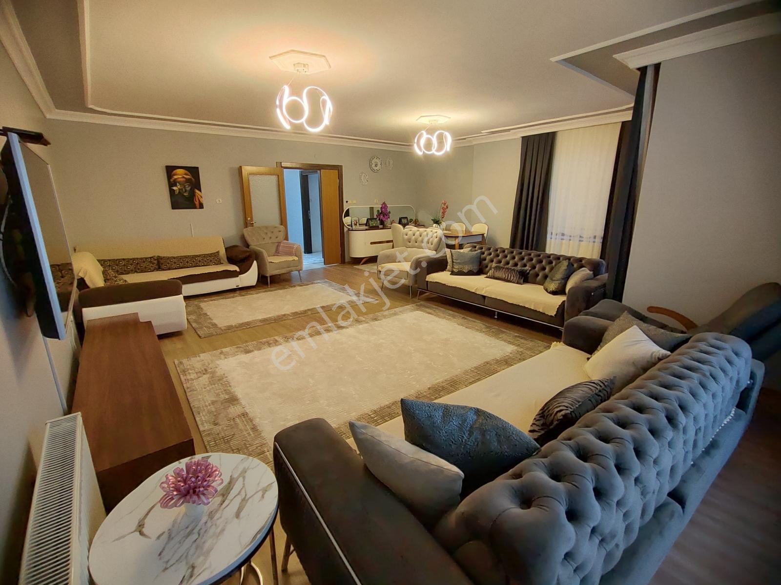Mudanya Güzelyalı Eğitim Mah'de Satılık 5+1 Lüks Dubleks Daire - Görsel 13