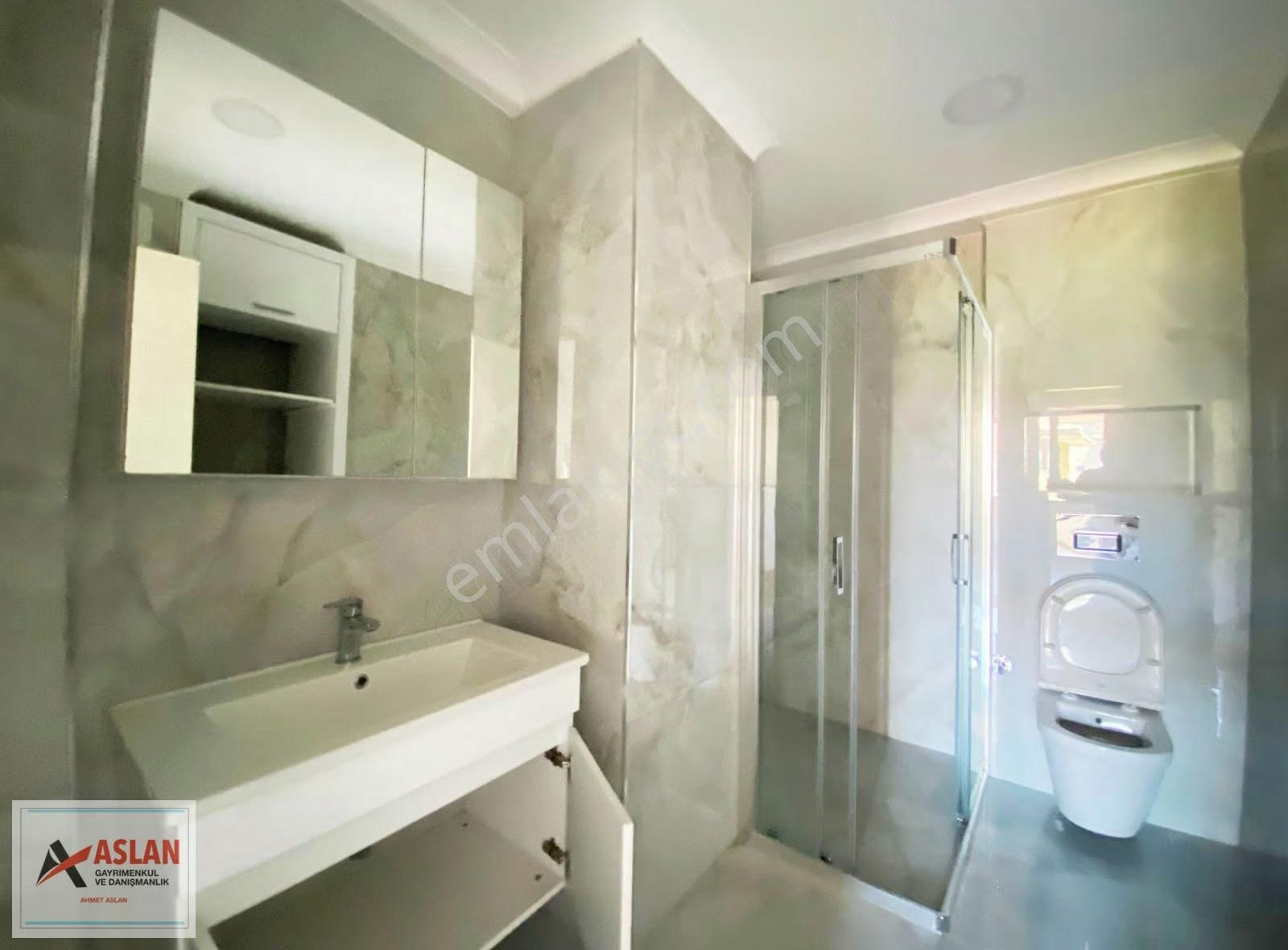 Çengelköyde Boğaz Manzaralı 8 + 2 Daire 360 M2 Çatı Dubleks - Görsel 8