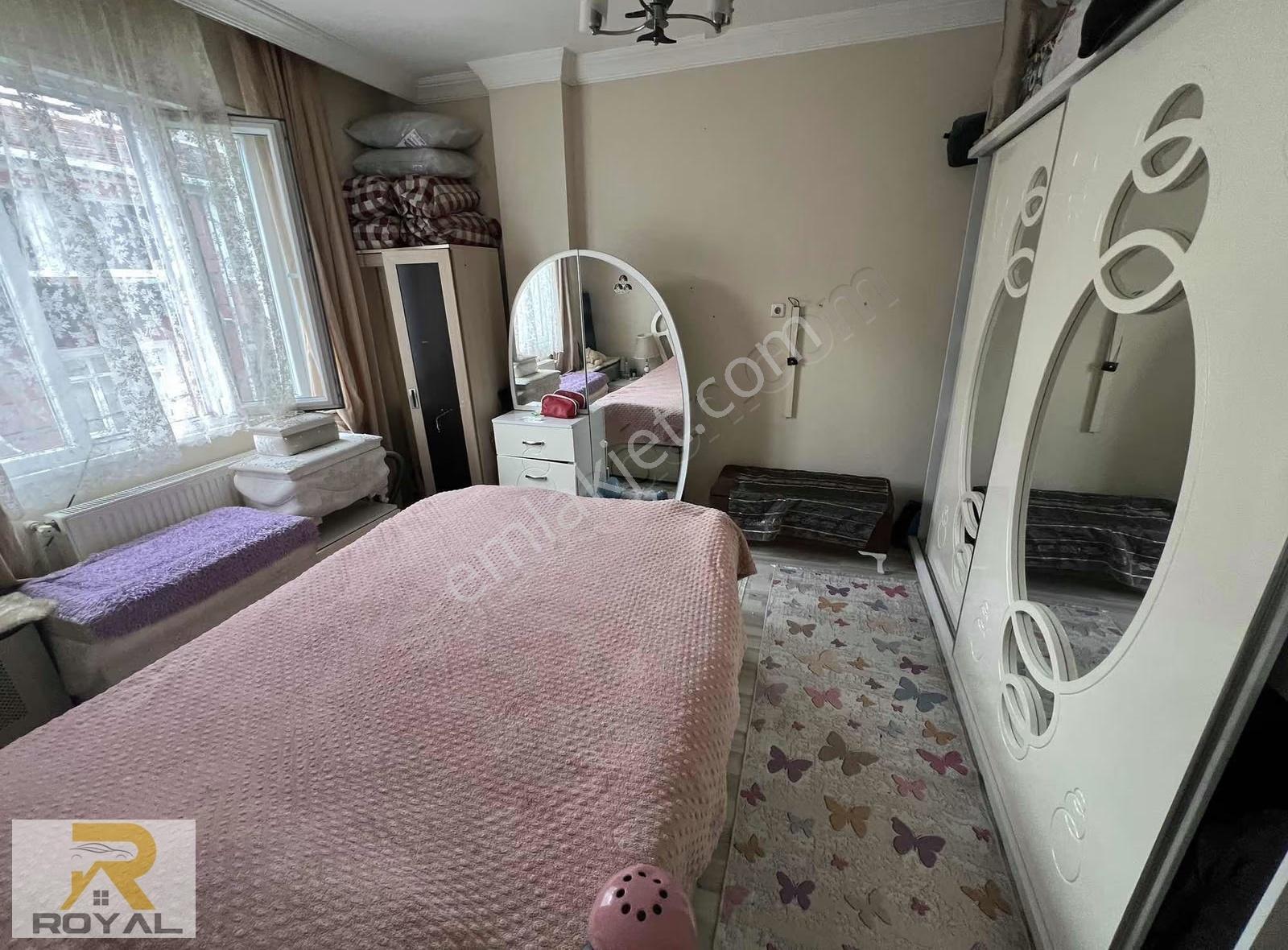 Royal'den Söğütlüçeşmede 2,5+1 Geniş Kullanışlı 100 M2 Ara Kat - Görsel 15