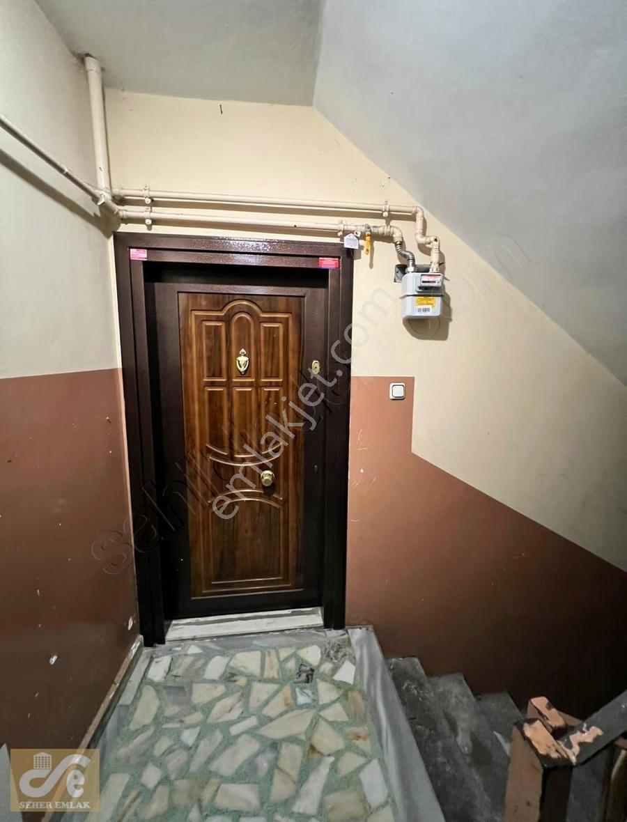 Şehit Okan Güner Sokakta 2+1 Kiralık Bahçe Katı Daire - Görsel 3