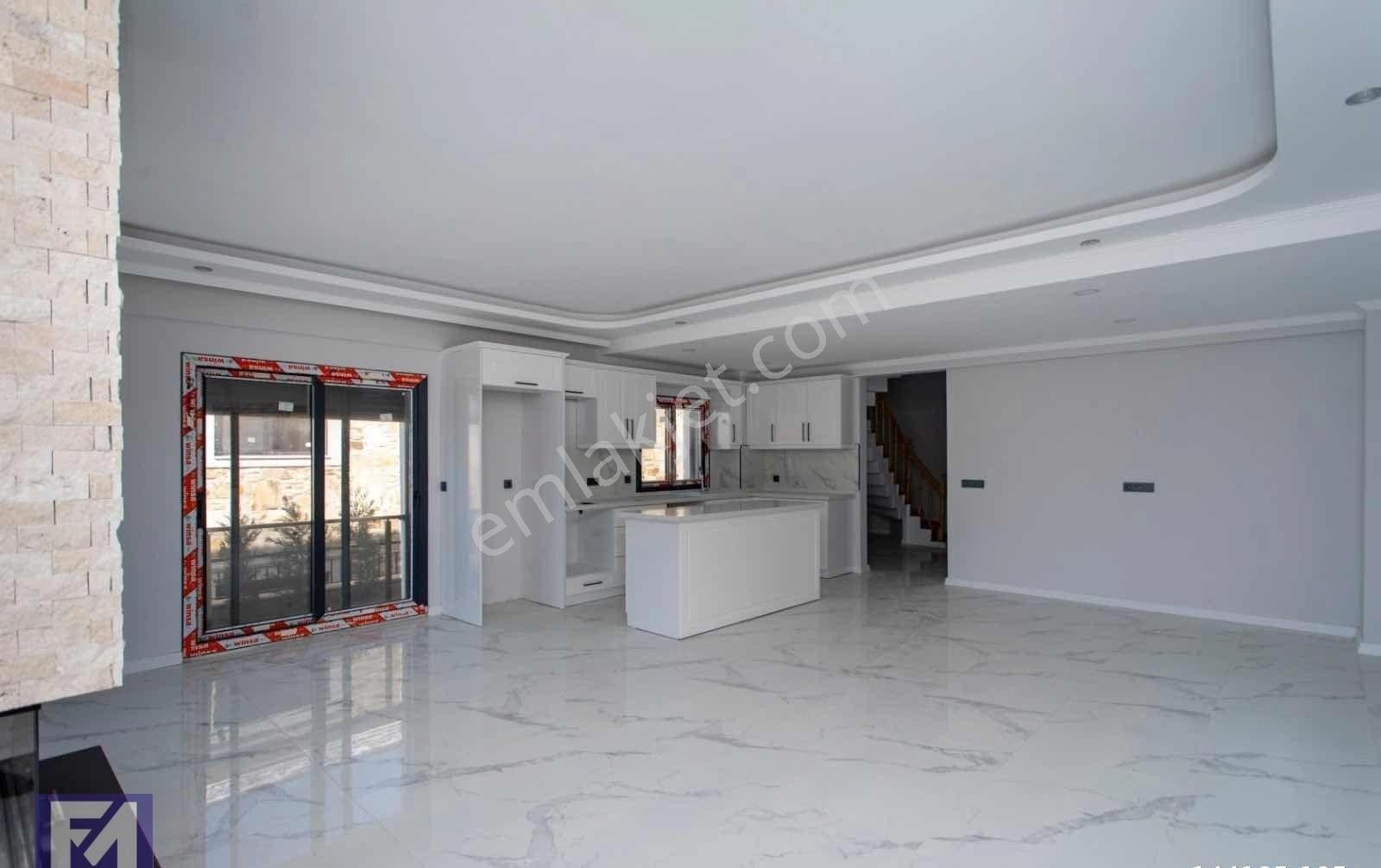 Foçaköy De Kiralık Havuzlu Taş Villa - Görsel 6