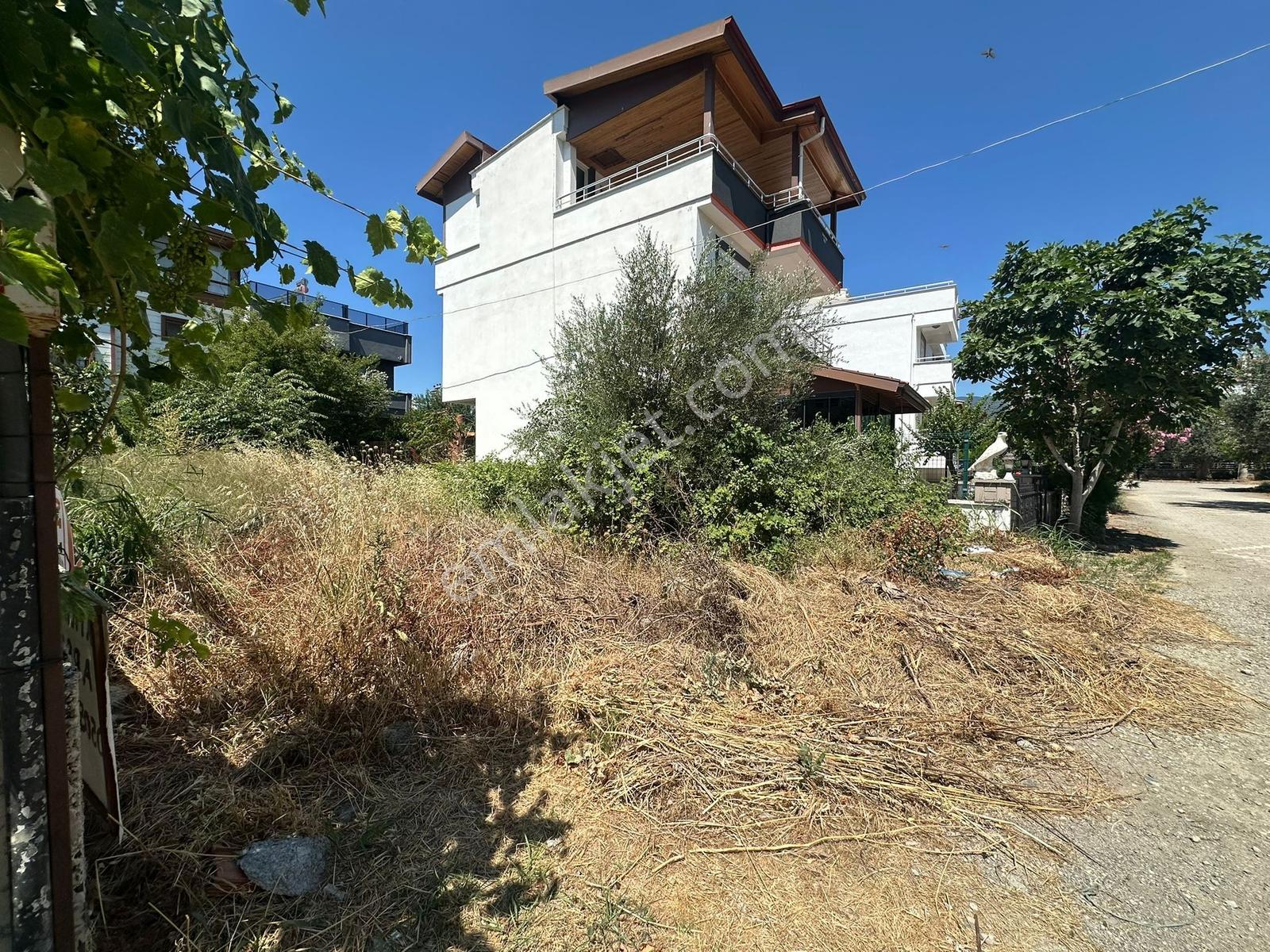 Kavuşturan Emlak'tan Edremit Çamlıbel'de Denize 300 Metre Arsa - Görsel 24