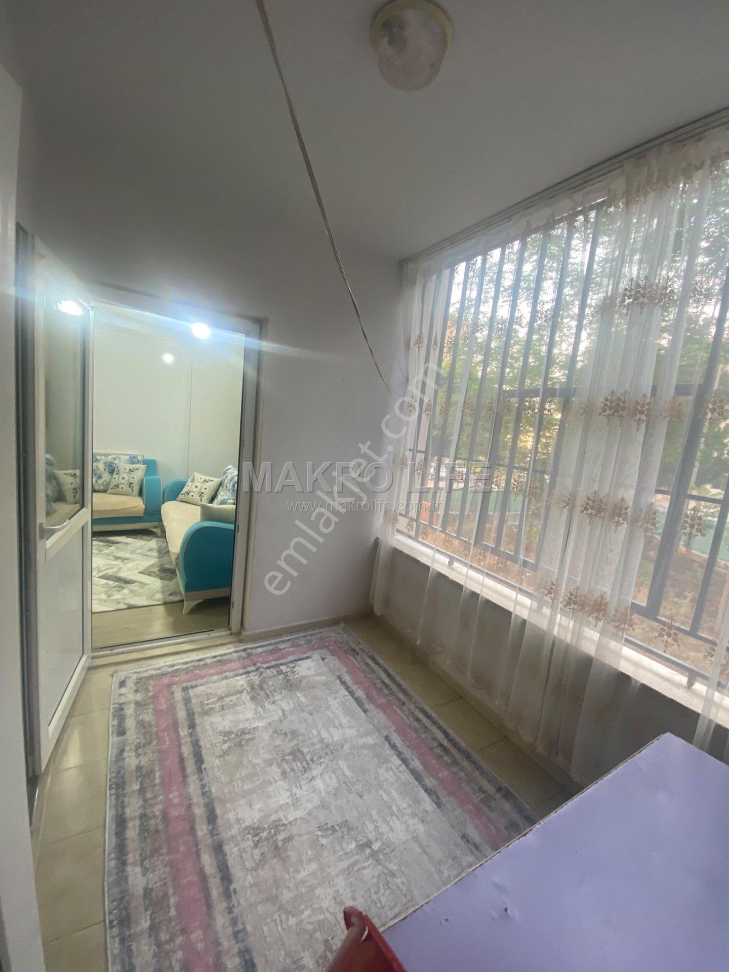 Çöl Güzeli Tokilerde Satılık 2+1 Bakımlı Daire - Görsel 8