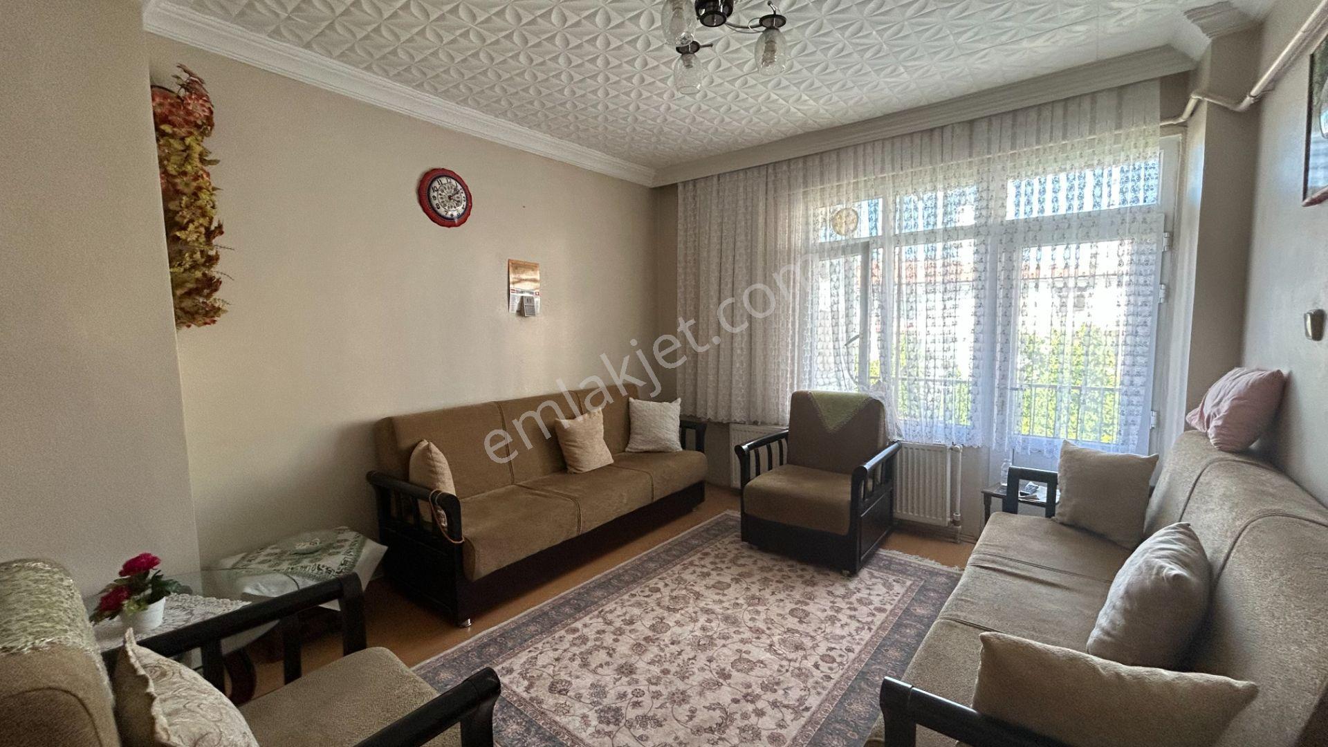 Karamürsel Çarşı İçi Masrafsız Satılık 3+1 Daire - Görsel 19