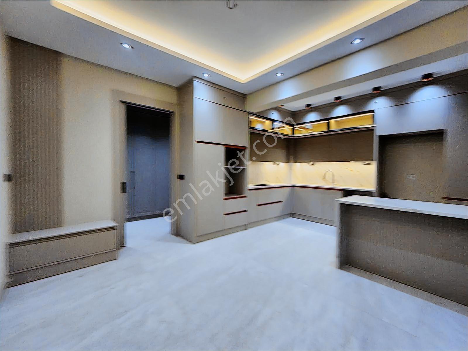Satılık Sıfır Lüks Daire 190m2 3.5+1 E.banyo-g.odalı İyi Konumda - Görsel 25