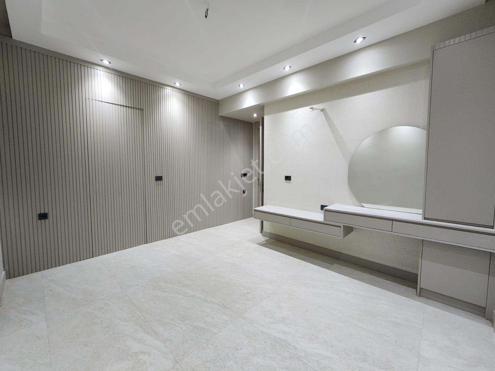 Satılık Sıfır Lüks Daire 190m2 3.5+1 E.banyo-g.odalı İyi Konumda - Görsel 28