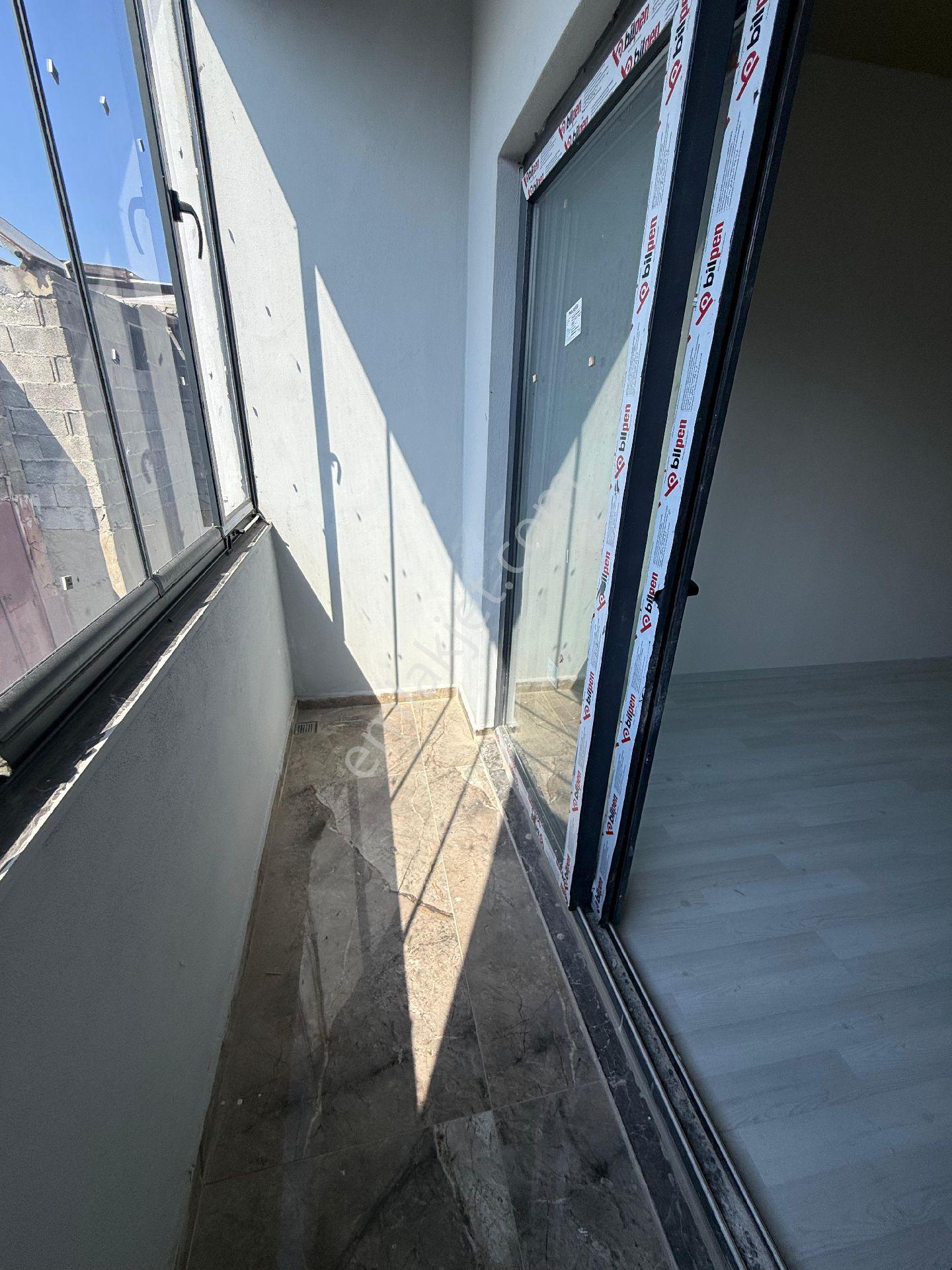 Mersin Toroslar Çukurova Mah. 150 M2 Arsa İçerisinde 3 Katlı Sifir Bina - Görsel 13