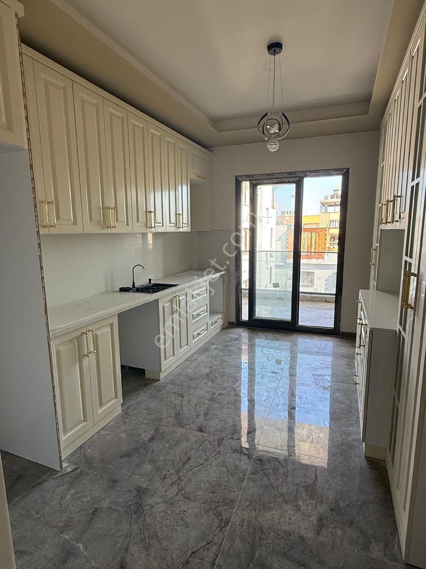 Mersin Toroslar Çukurova Mah. 150 M2 Arsa İçerisinde 3 Katlı Sifir Bina - Görsel 18
