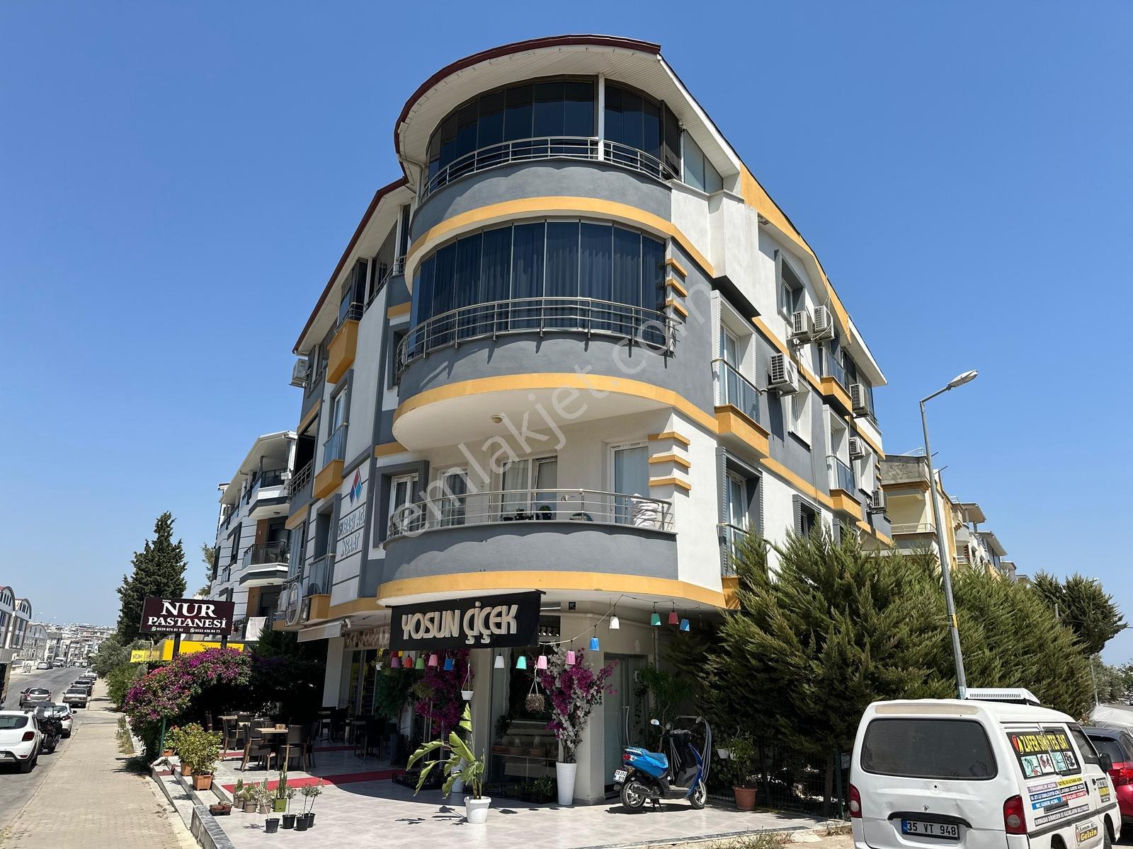 Didim Efelerde Satılık 3+1 Arakat-ön Cephe Daire - Görsel 8