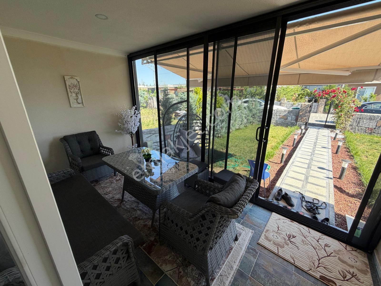 Flora Life Botanik Sitesi Eşyalı Satılık Müstakil Villa - Görsel 10