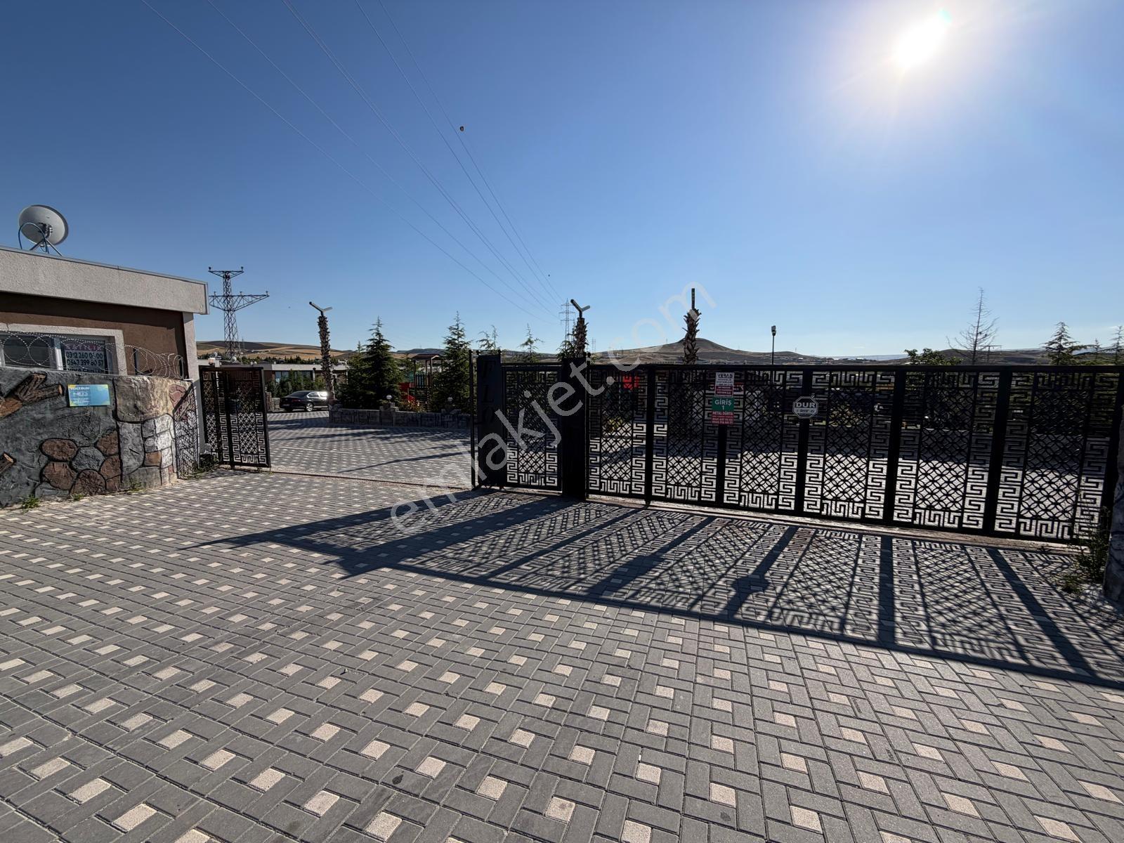 Flora Life Botanik Sitesi Eşyalı Satılık Müstakil Villa - Görsel 11