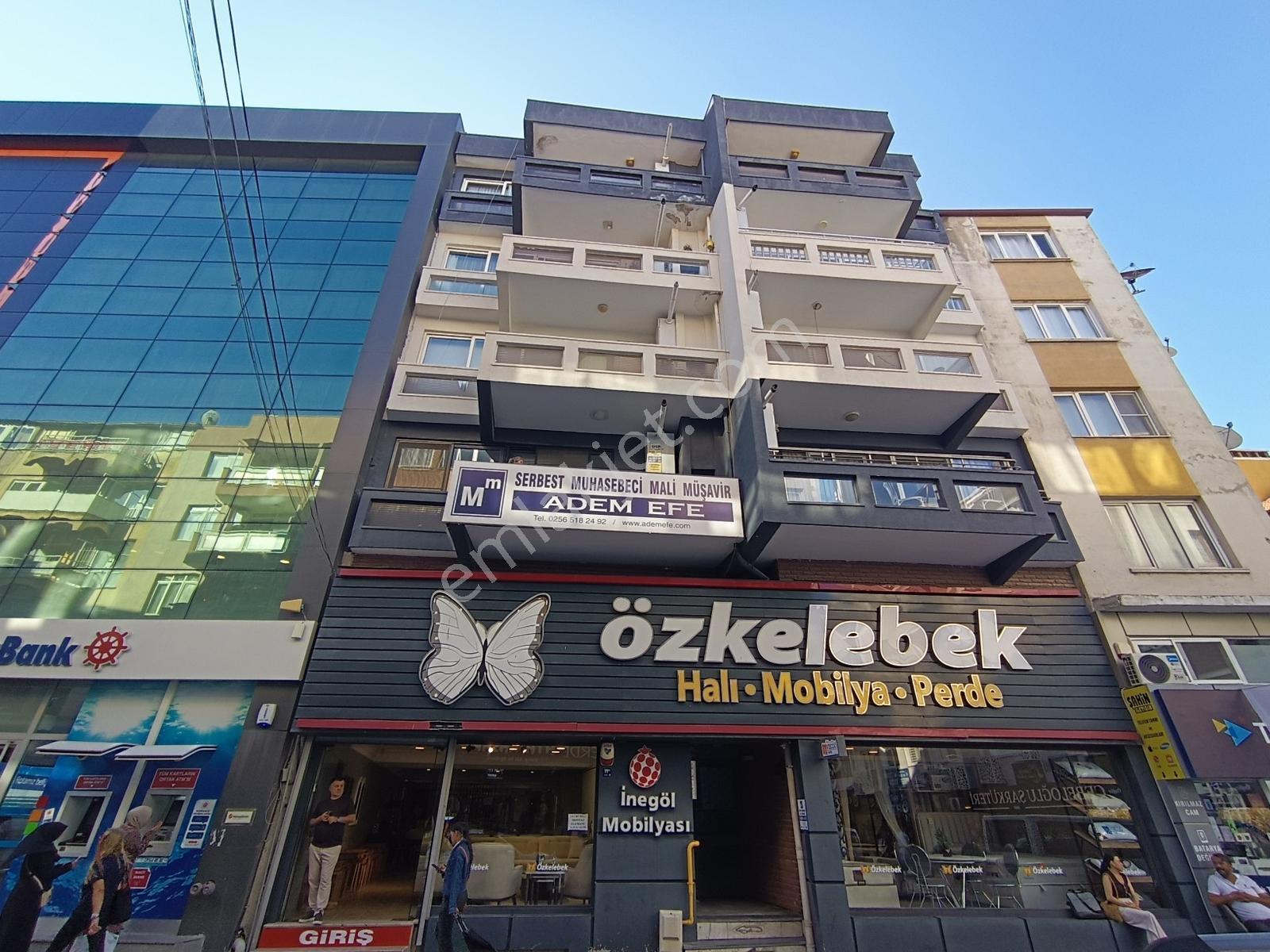 Söke Konak Mah. İstasyon Caddesinde 230 M2 Satılık 4.5+1 Daire