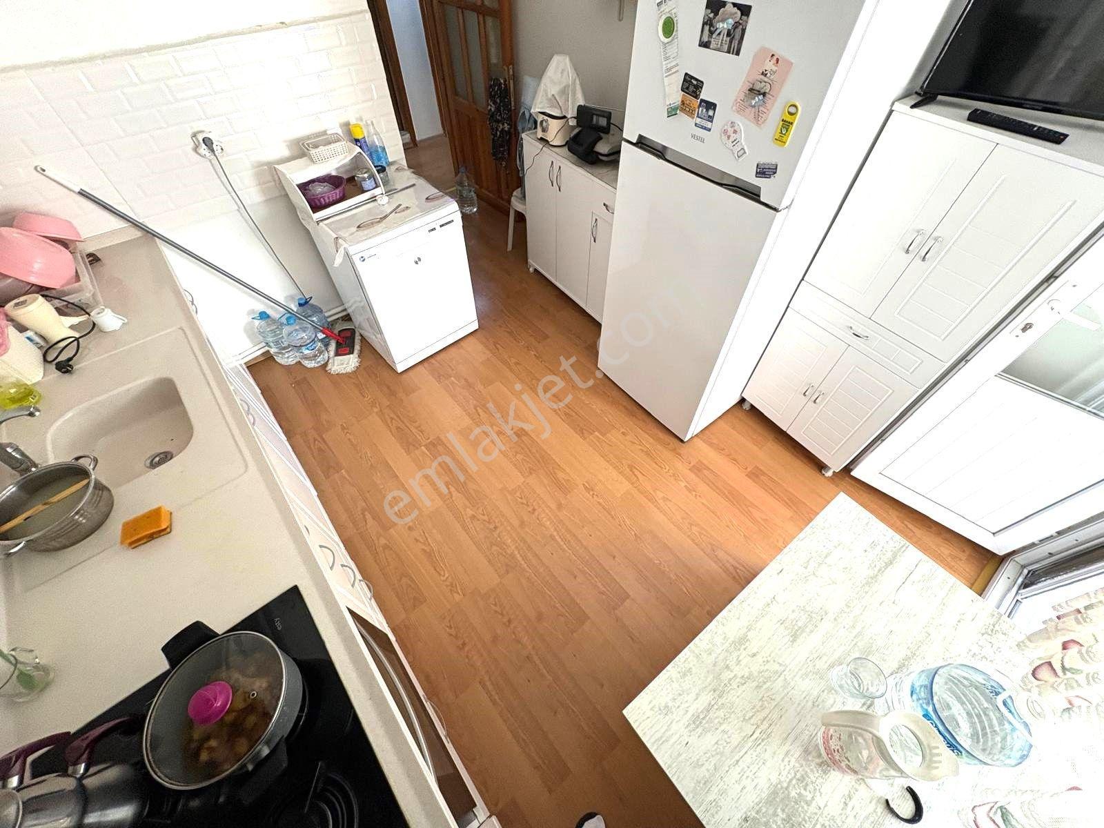Blue Life Egen'den Gerçek İlan-site İçerisinde Ön Cephe Ayrı Mutfaklı Ara Kat 2+1 Satılık Daire - Görsel 11