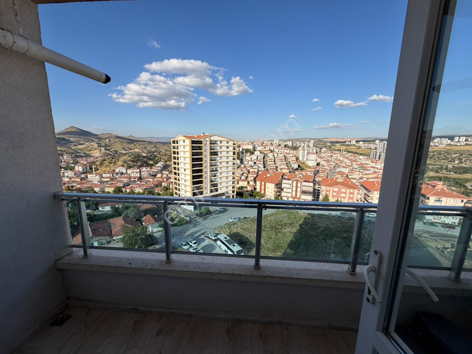 Kaya Gurup'dan Millet Bahçesine Yakın 3+1 Geniş Site Dairesi - Görsel 23