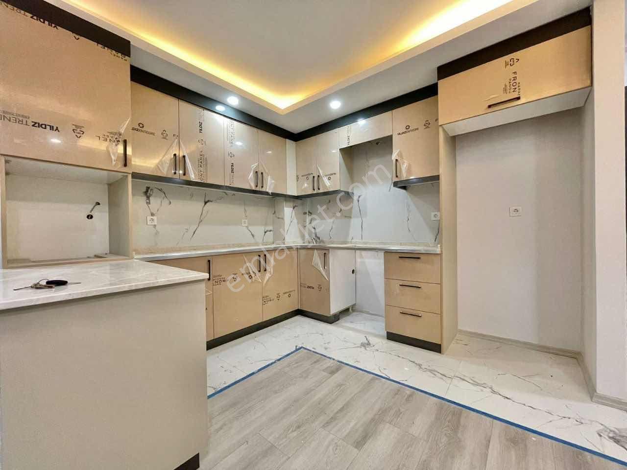 Kızılarık Ta Siteiçinde 1+1 Kiralık - Görsel 6