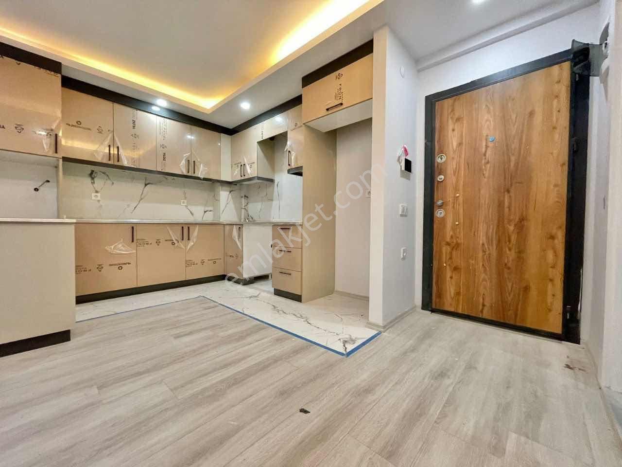 Kızılarık Ta Siteiçinde 1+1 Kiralık - Görsel 8