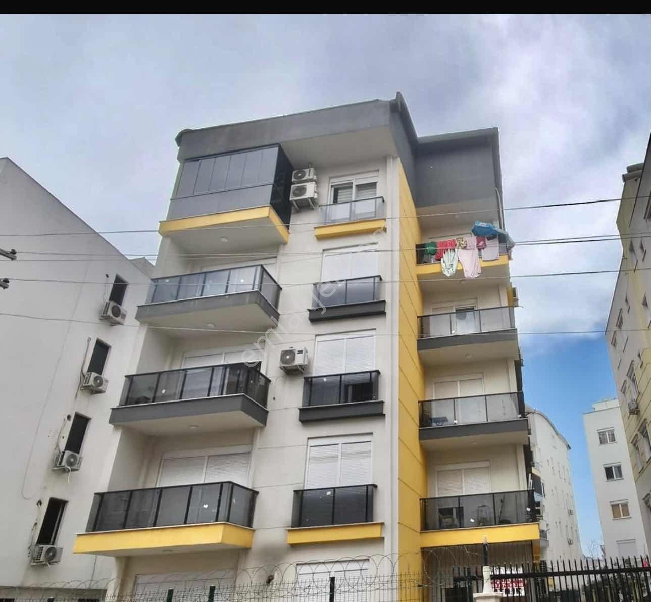 Kızılarık Ta Siteiçinde 1+1 Kiralık