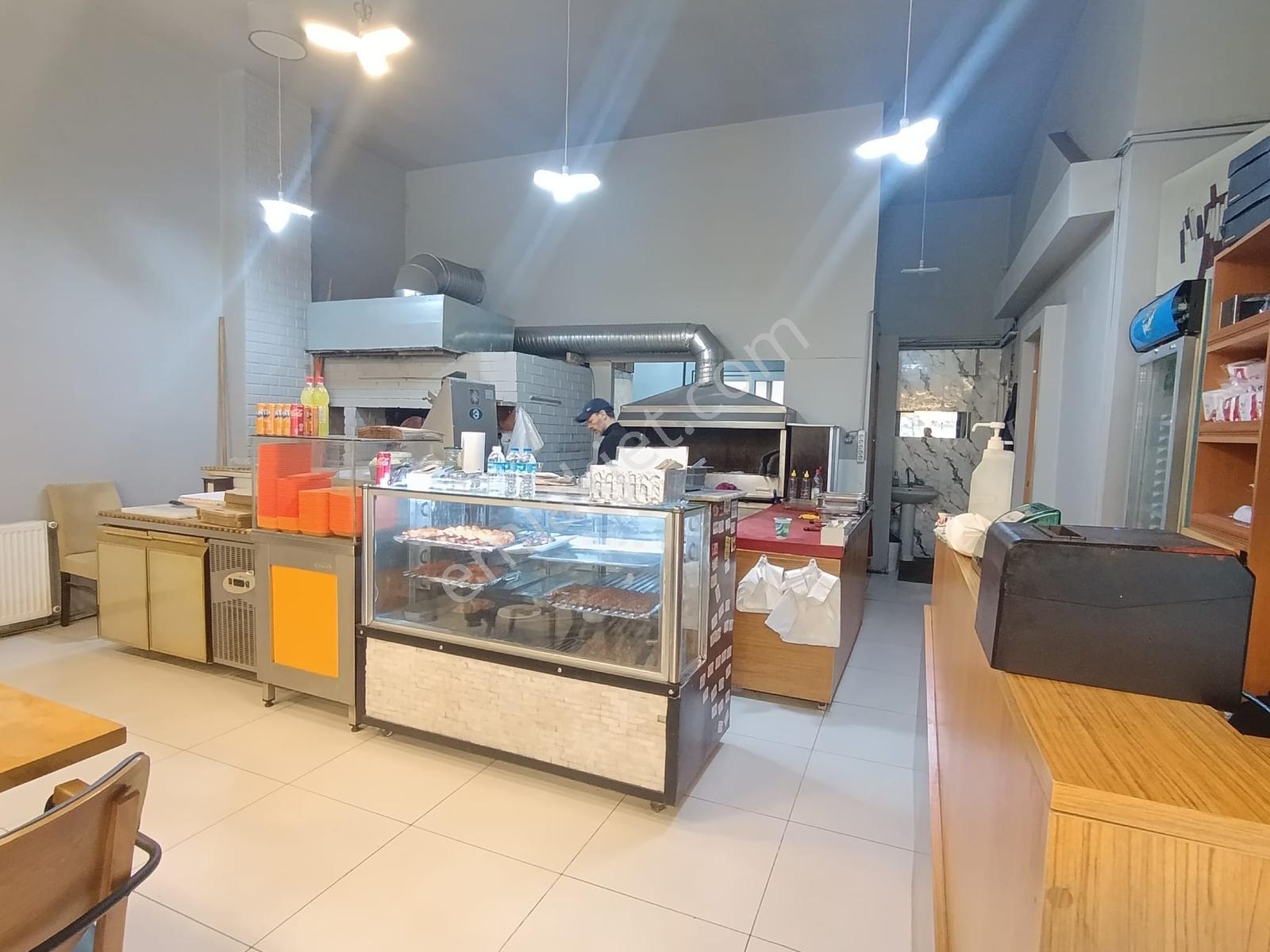 25 Yıllık Tecrübesiyle Ataşehirde Kebabcı Dükkanı Devren Kiralık - Görsel 13
