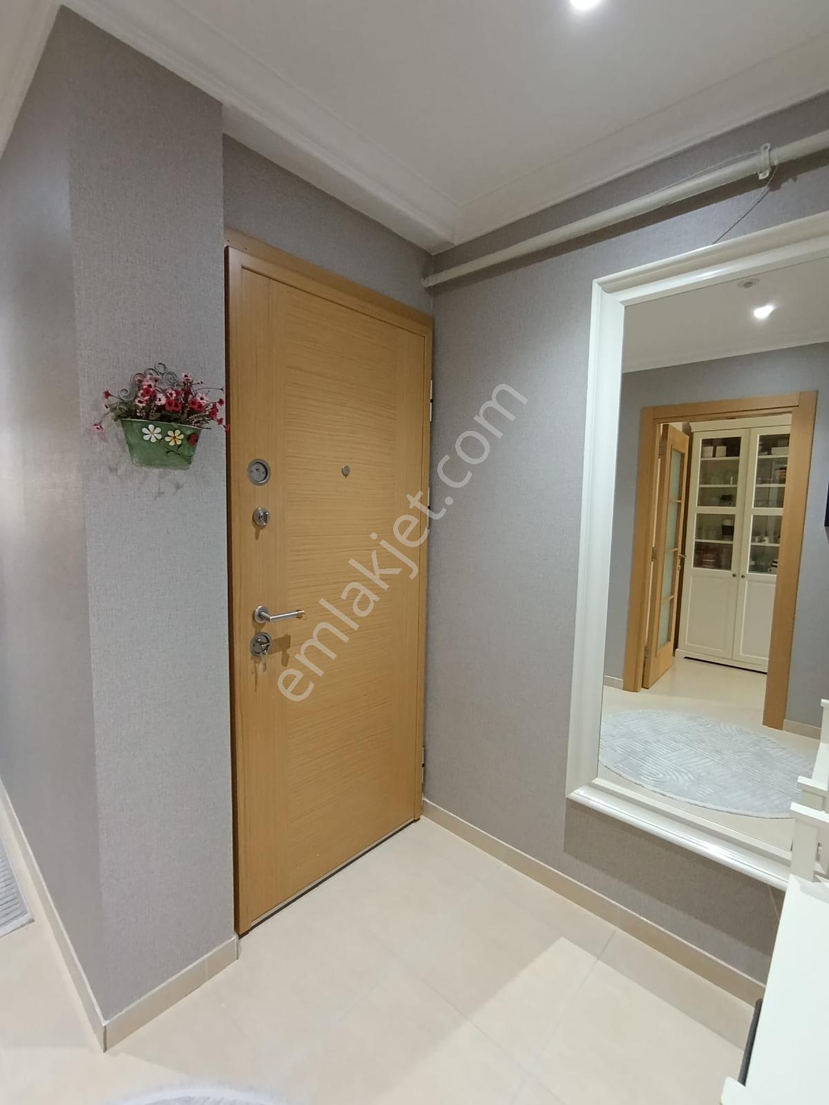 Üsküdar Cumhuriyet Mahallesinde Özel Yapım 2+1 Lüks Daire - Görsel 33