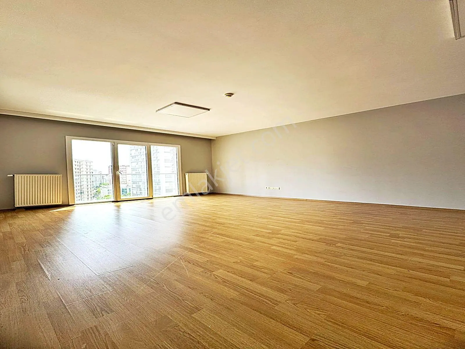 Cadde34 Yapı'dan Kristal Şehir'de 3+1 Büyüklüğünde 135 M2 Ebeveyn Banyolu Daire!! - Görsel 4