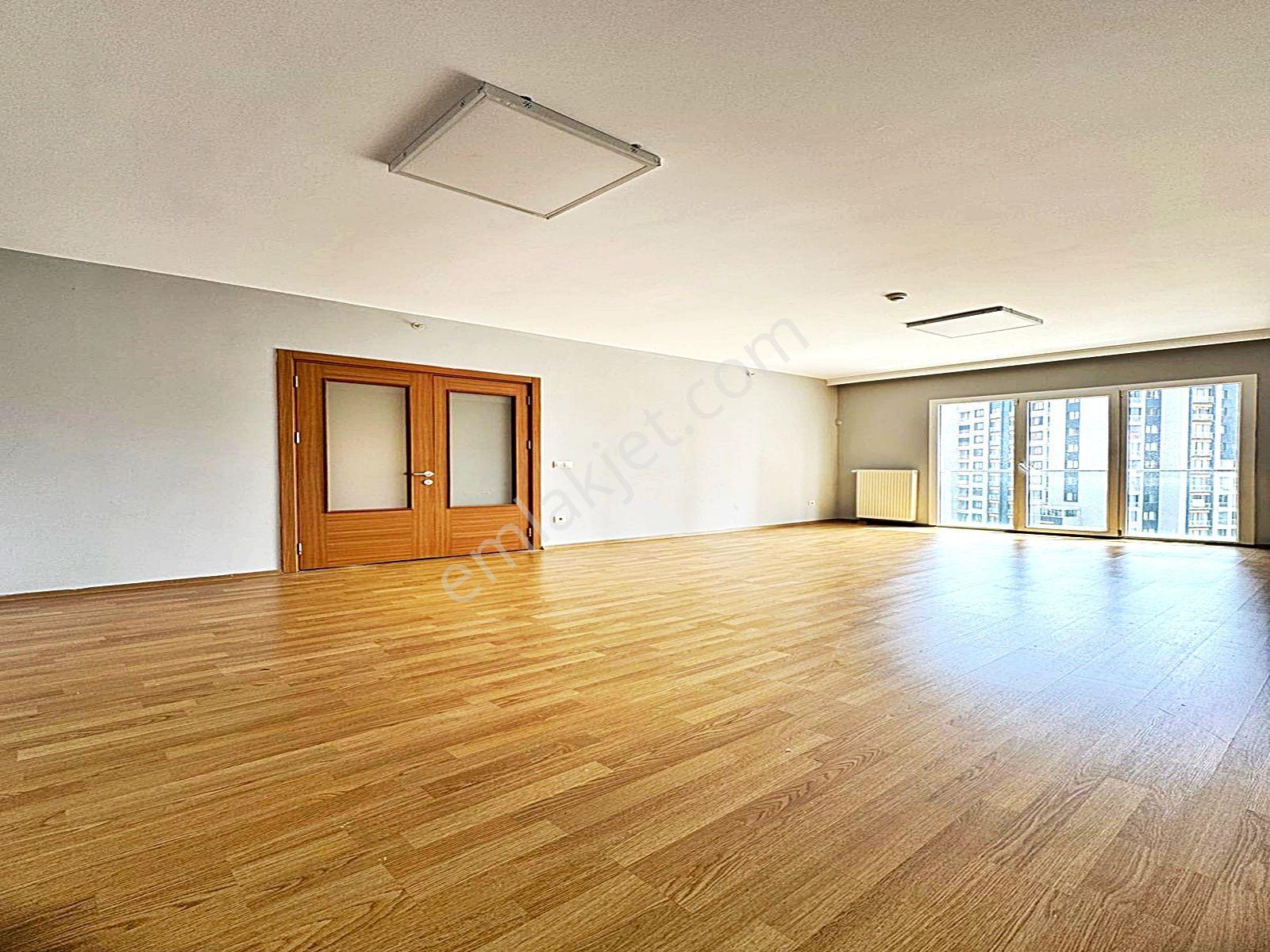 Cadde34 Yapı'dan Kristal Şehir'de 3+1 Büyüklüğünde 135 M2 Ebeveyn Banyolu Daire!! - Görsel 2