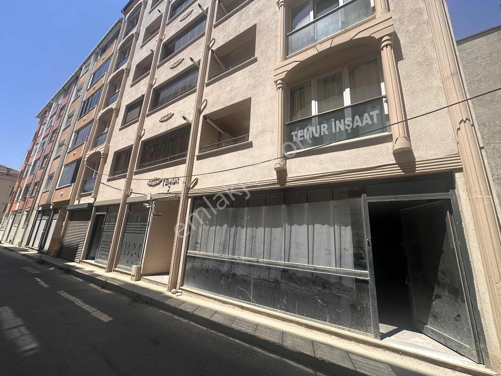 İster Kiracılı İster Boş Satılık Dükkan - Görsel 2