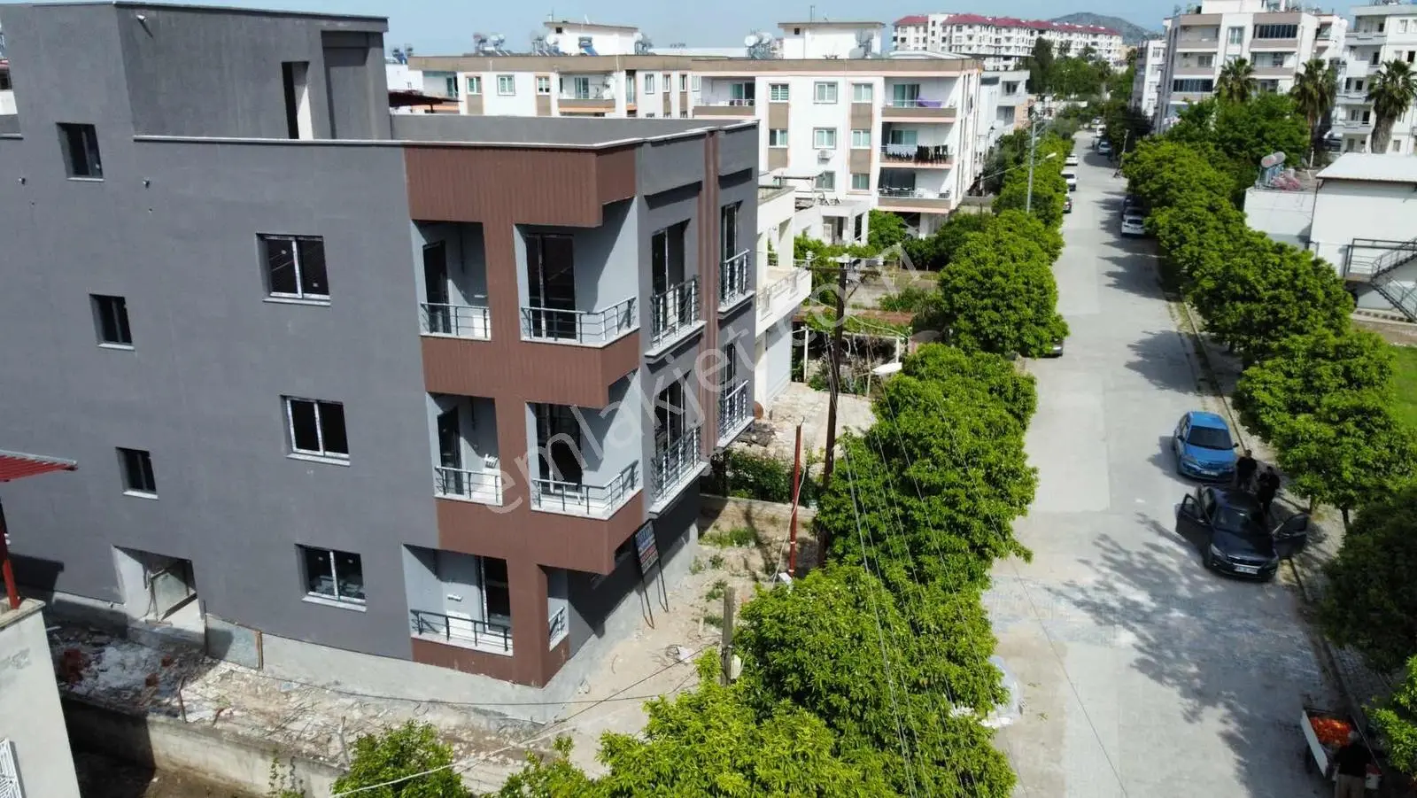 Umut Balta Gayrimenkul'den İstiklal Mah. Sıfır Satılık Diare 3+1