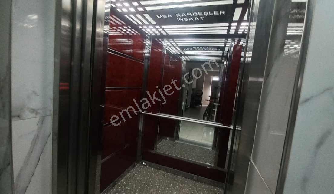 Çarşı Merkezde 6 Yıllık Satılık 3+1 Daire - Görsel 12
