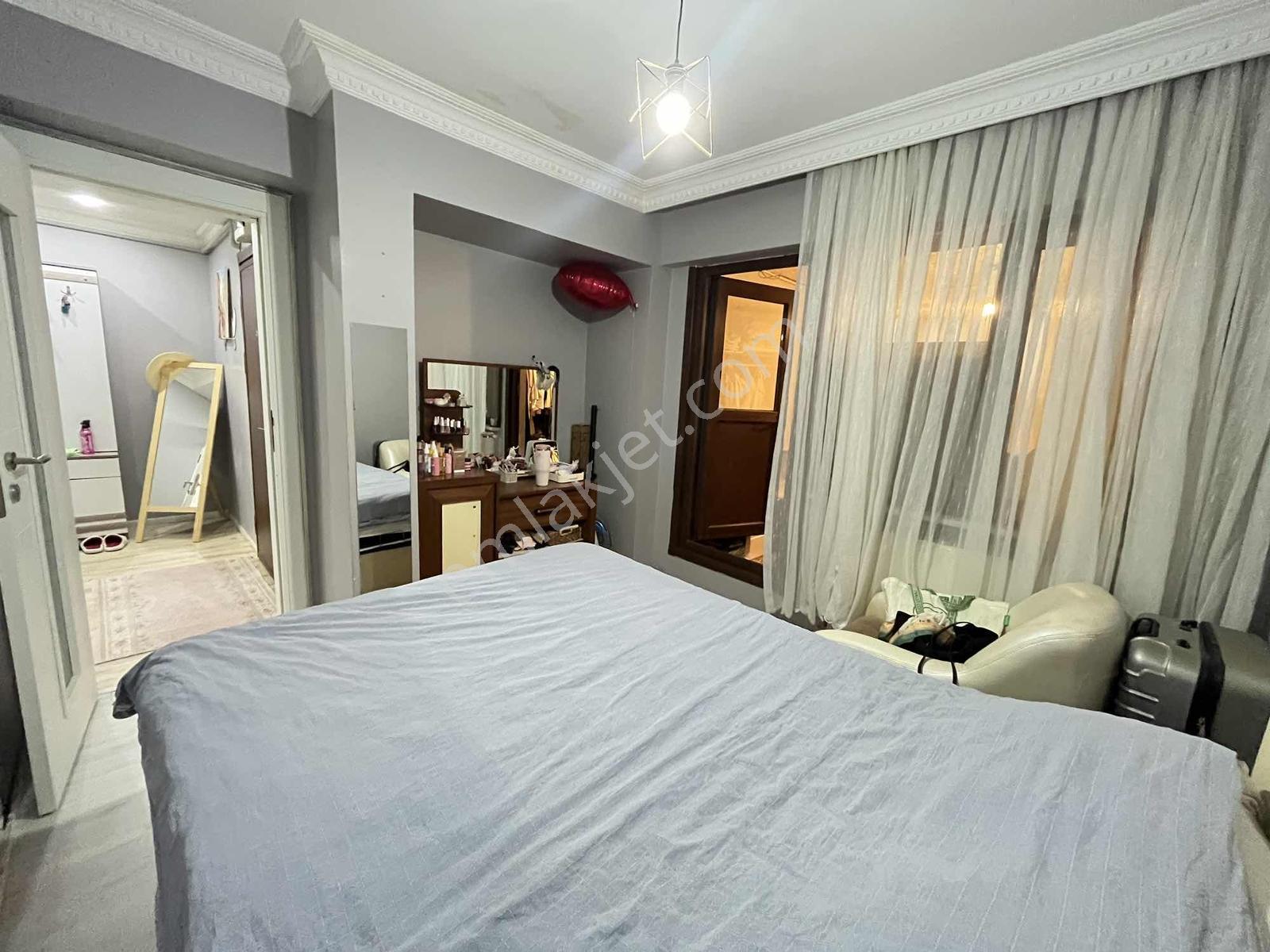 İmren Gayrimenkulden Sefaköy Merkezde 2+1 70 M2 Bahçe Kat - Görsel 6
