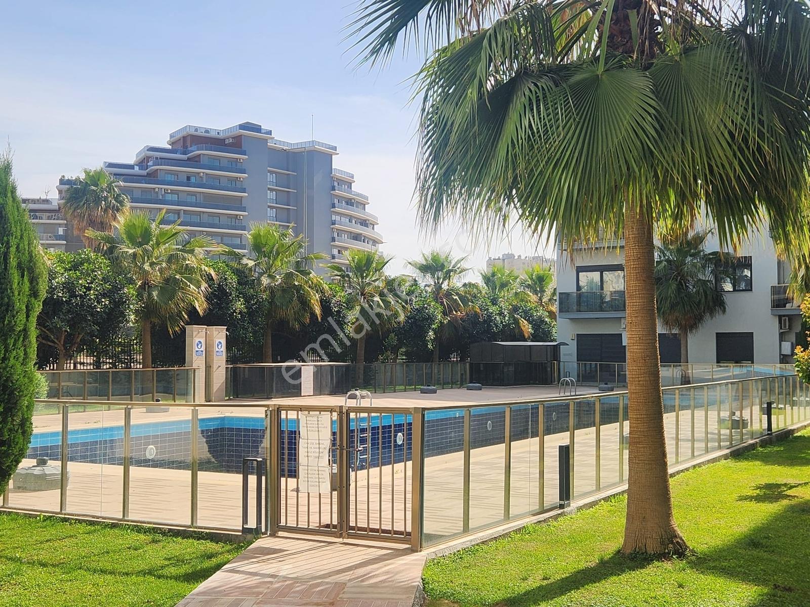Altıntaş 'ta 40 'lık Yola Yakın Güvenlikli Site'de - Görsel 27