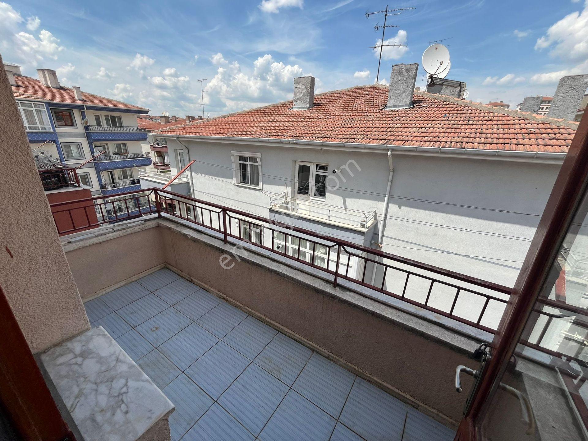 Andiçen Mahallesin'de Salon Bağımsız Fırsat Kiralık Daire - Görsel 18