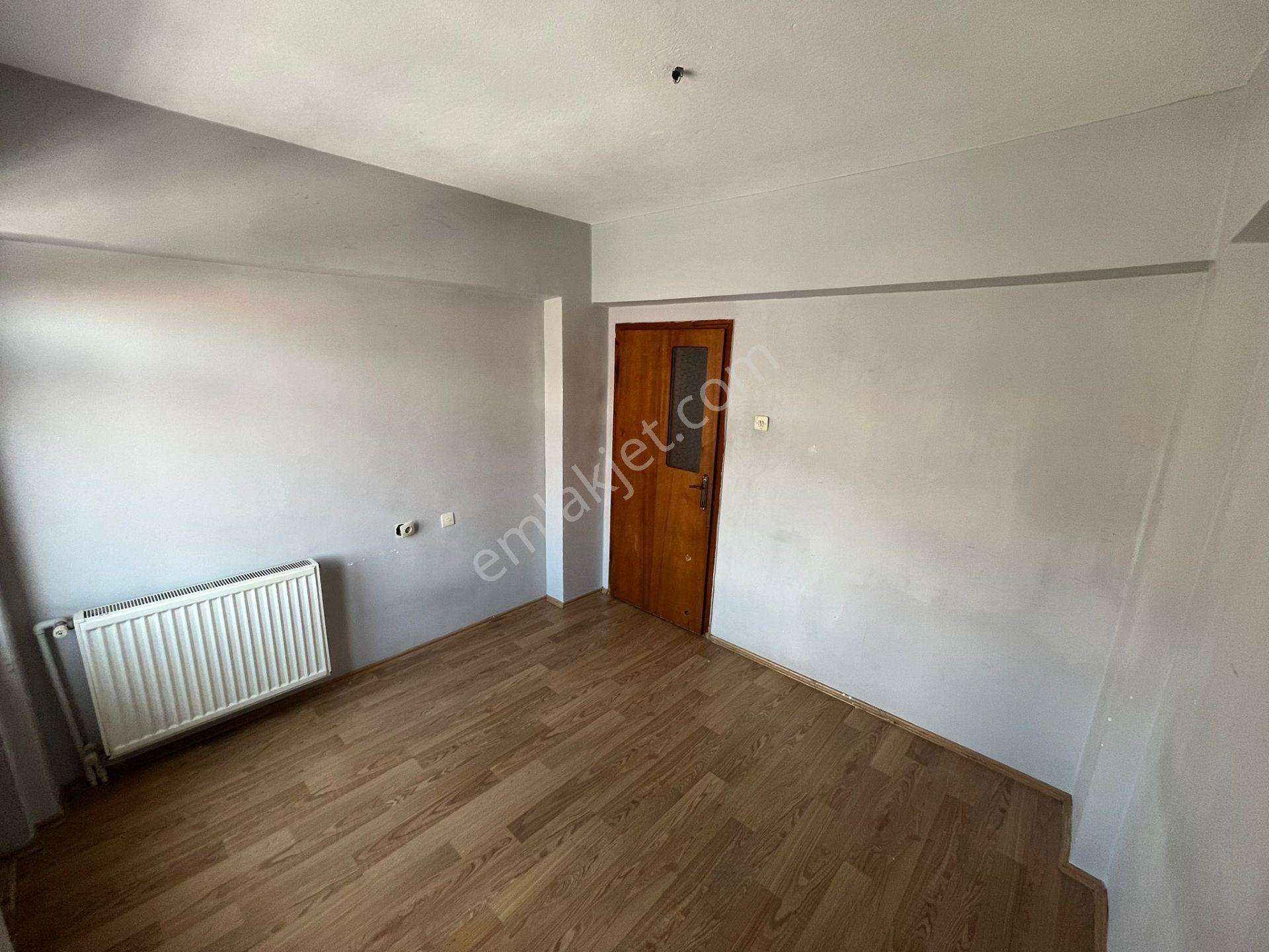 Andiçen Mahallesin'de Salon Bağımsız Fırsat Kiralık Daire - Görsel 7