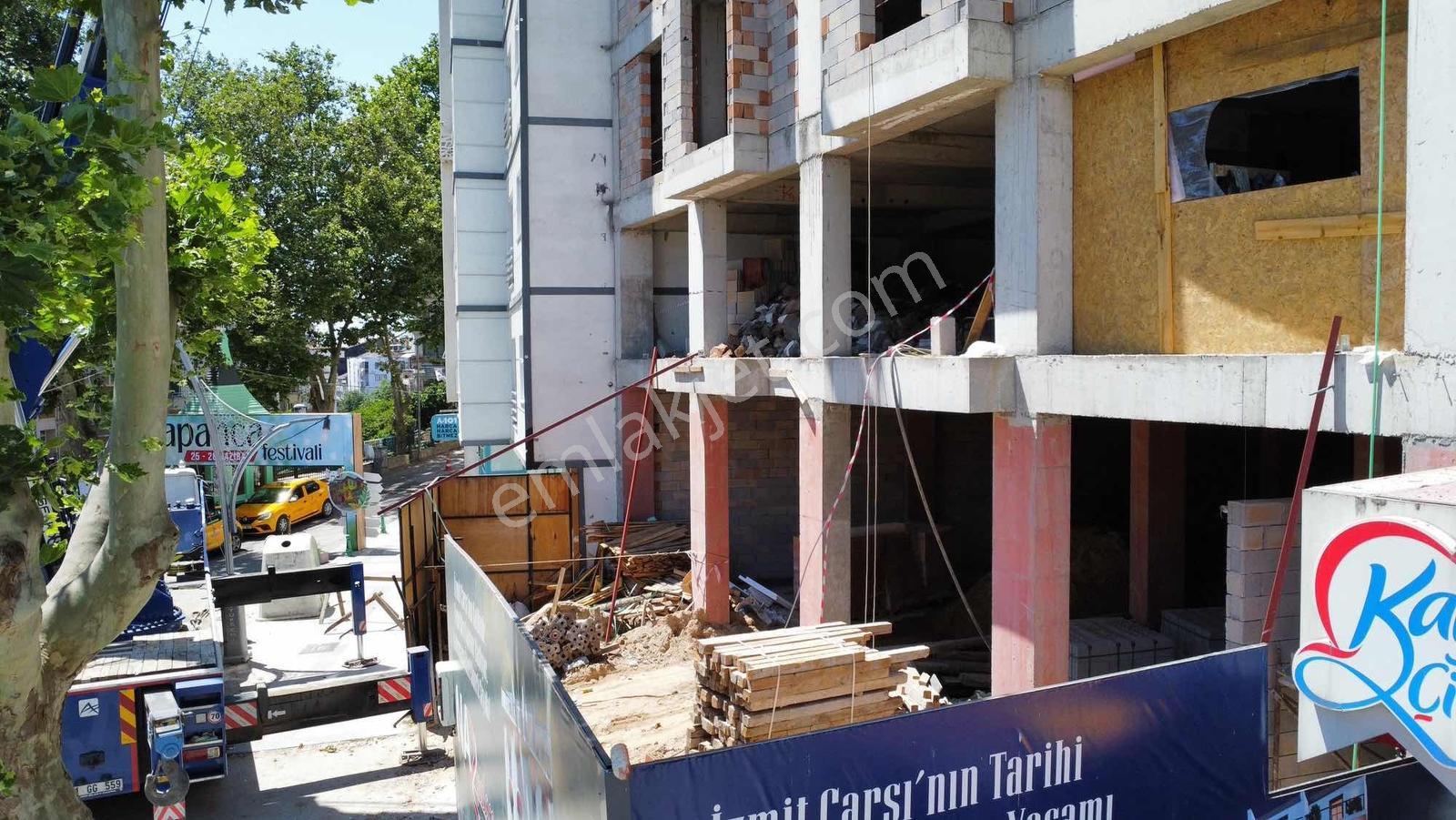 Tarcanlardan İzmit Kolordu Da Deniz Manzaralı 1+1 Satılık Daire - Görsel 3