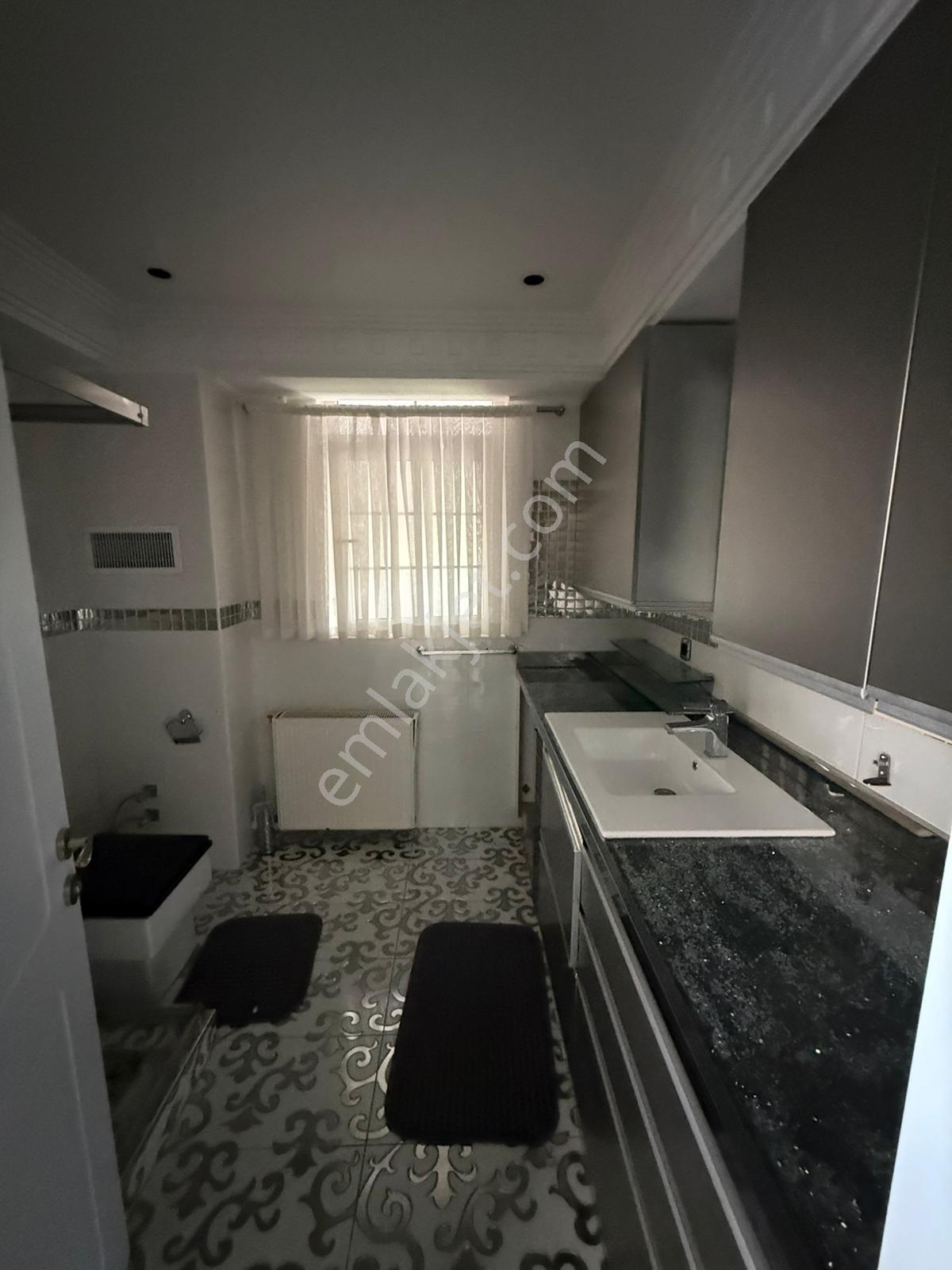 Beykoz Yavuzselim Mahallesinde Site İçerisinde Kiralık Villa - Görsel 5